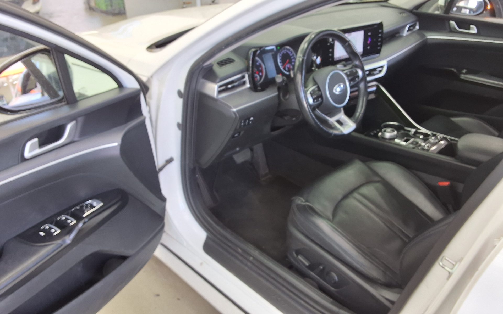 Kia K5 2020 - Image 9