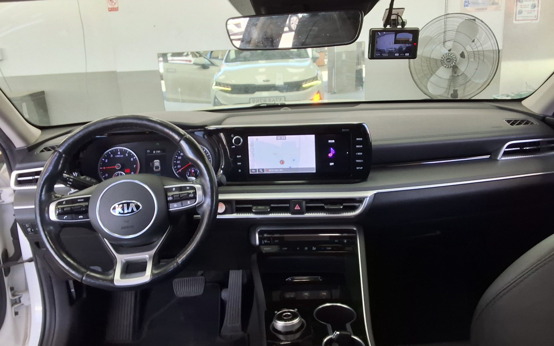 Kia K5 2020 - Image 10