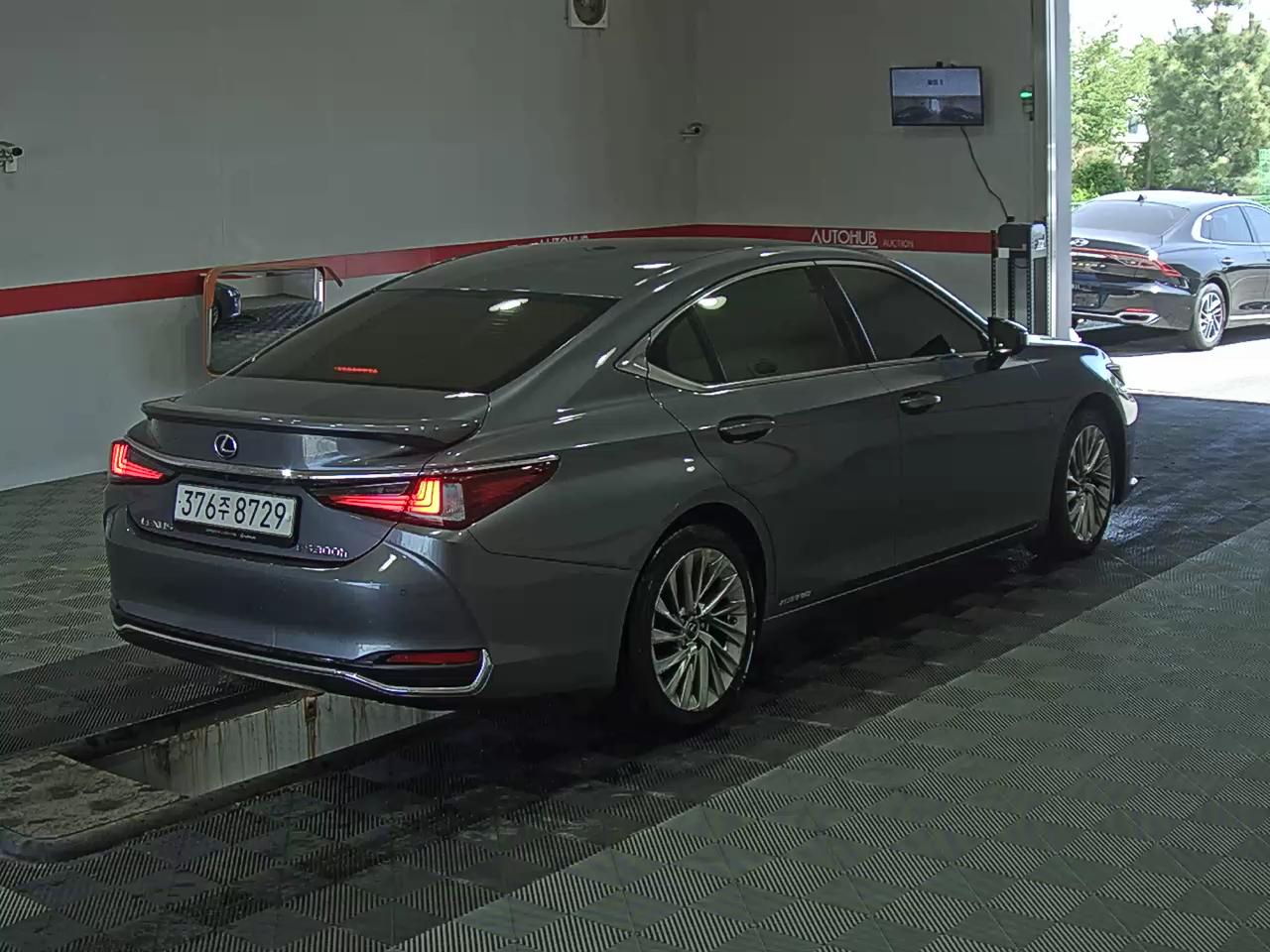 LEXUS ES 2020 - 이미지 4