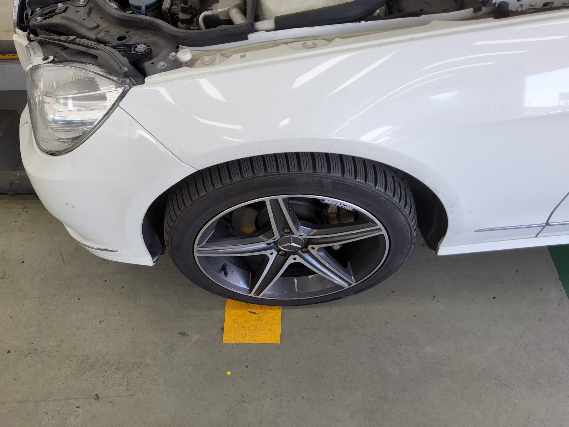 메르세데스-벤츠 E-클래스 2011 - 이미지 19