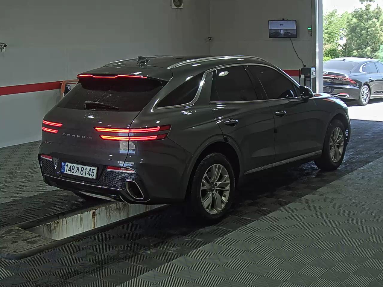 جينيسيس GV70 2021 - صورة 4