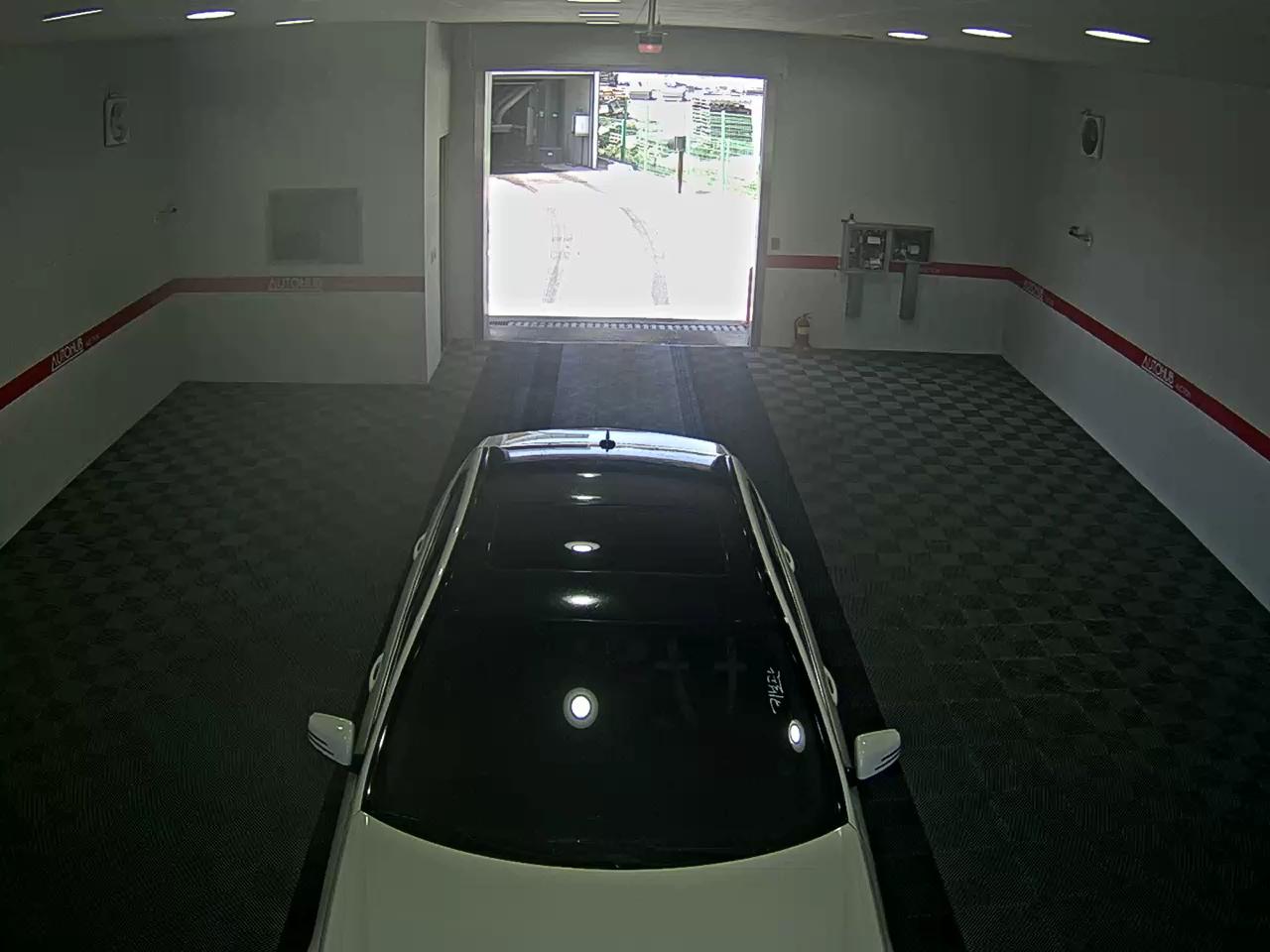 메르세데스-벤츠 E-클래스 2011 - 이미지 6