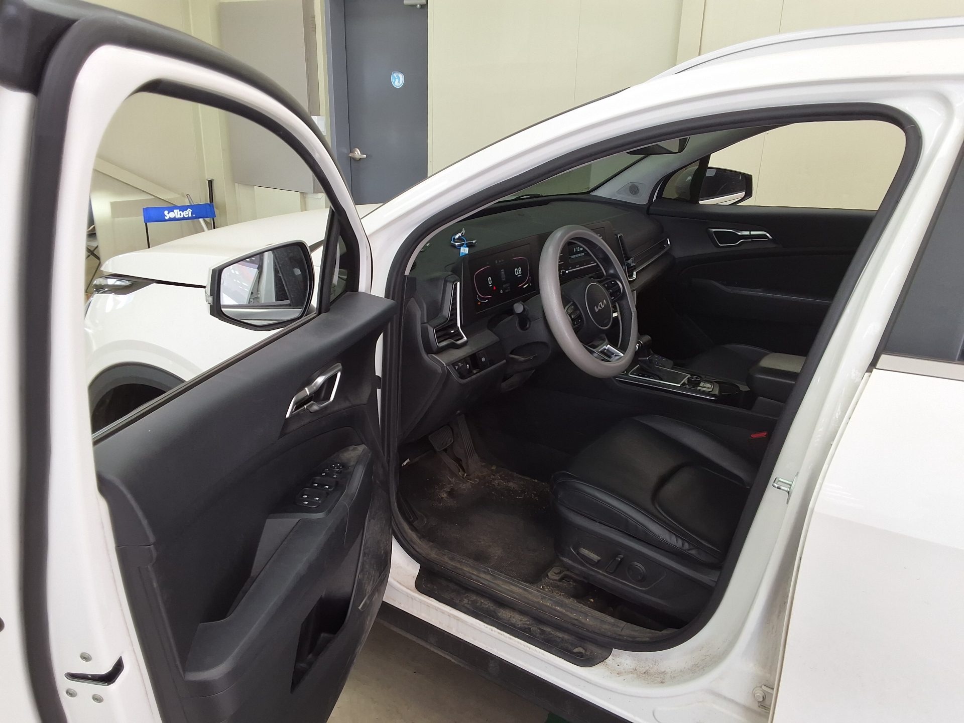 Kia Other 2022 - Image 9