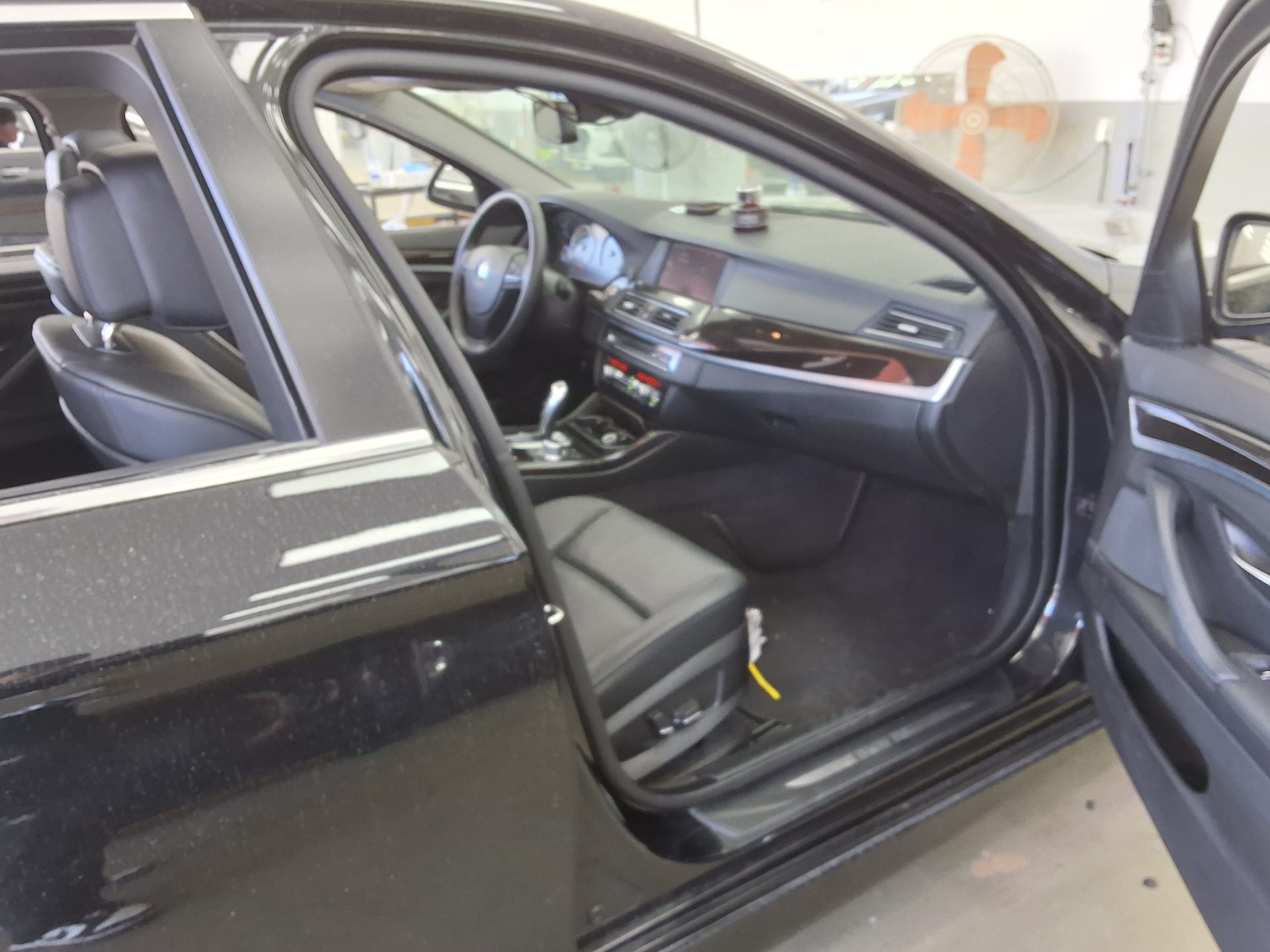 BMW 5 시리즈 2012 - 이미지 13