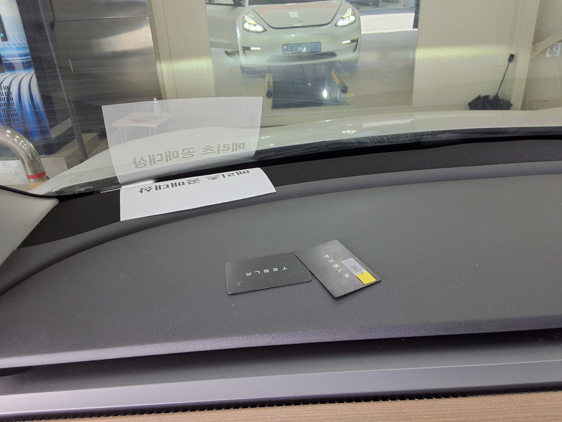 TESLA Model 3 2022 - 이미지 17