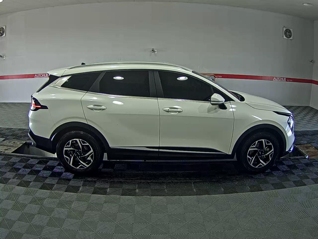 Kia Other 2022 - Image 3