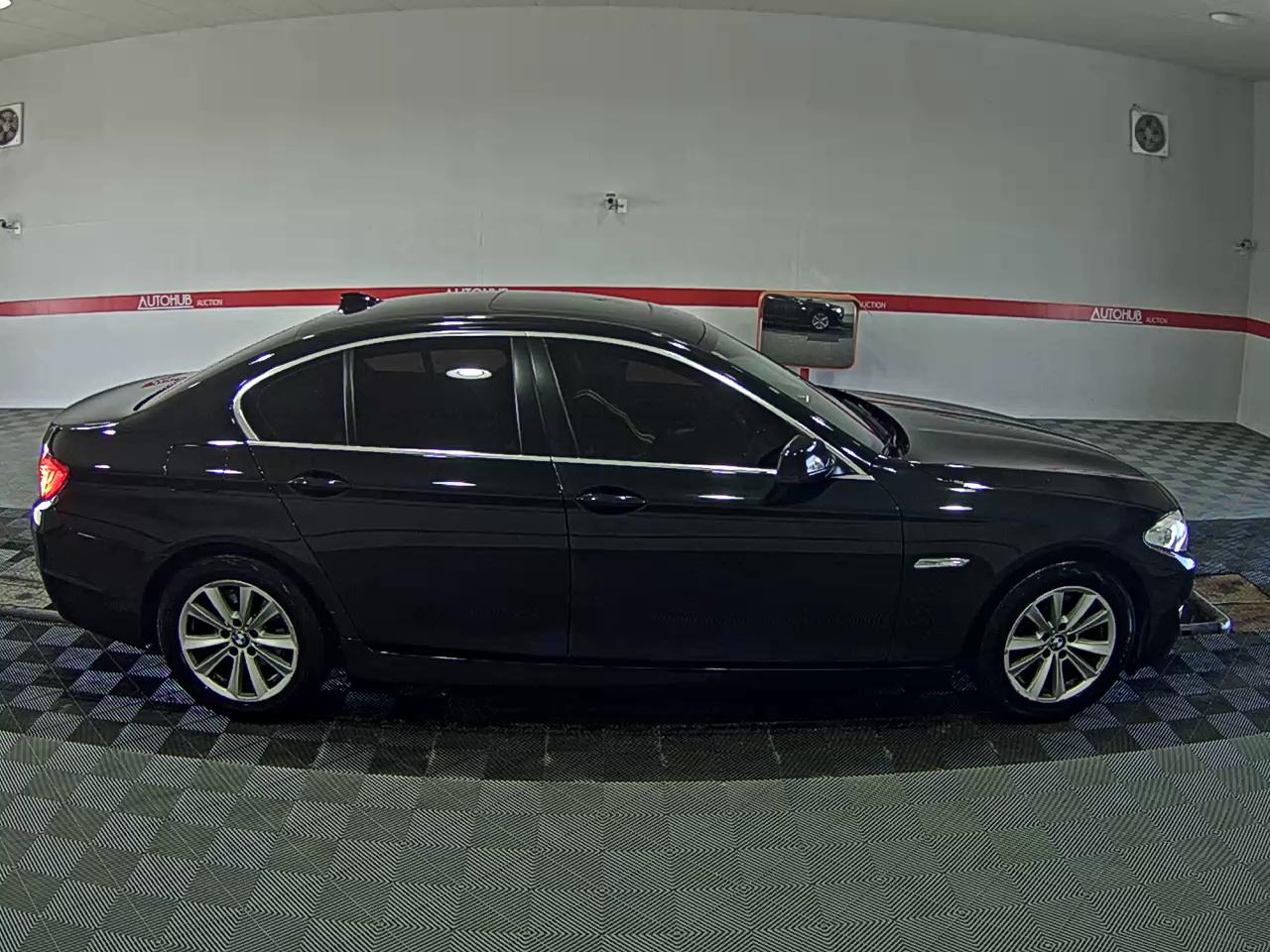 BMW 5 시리즈 2012 - 이미지 3