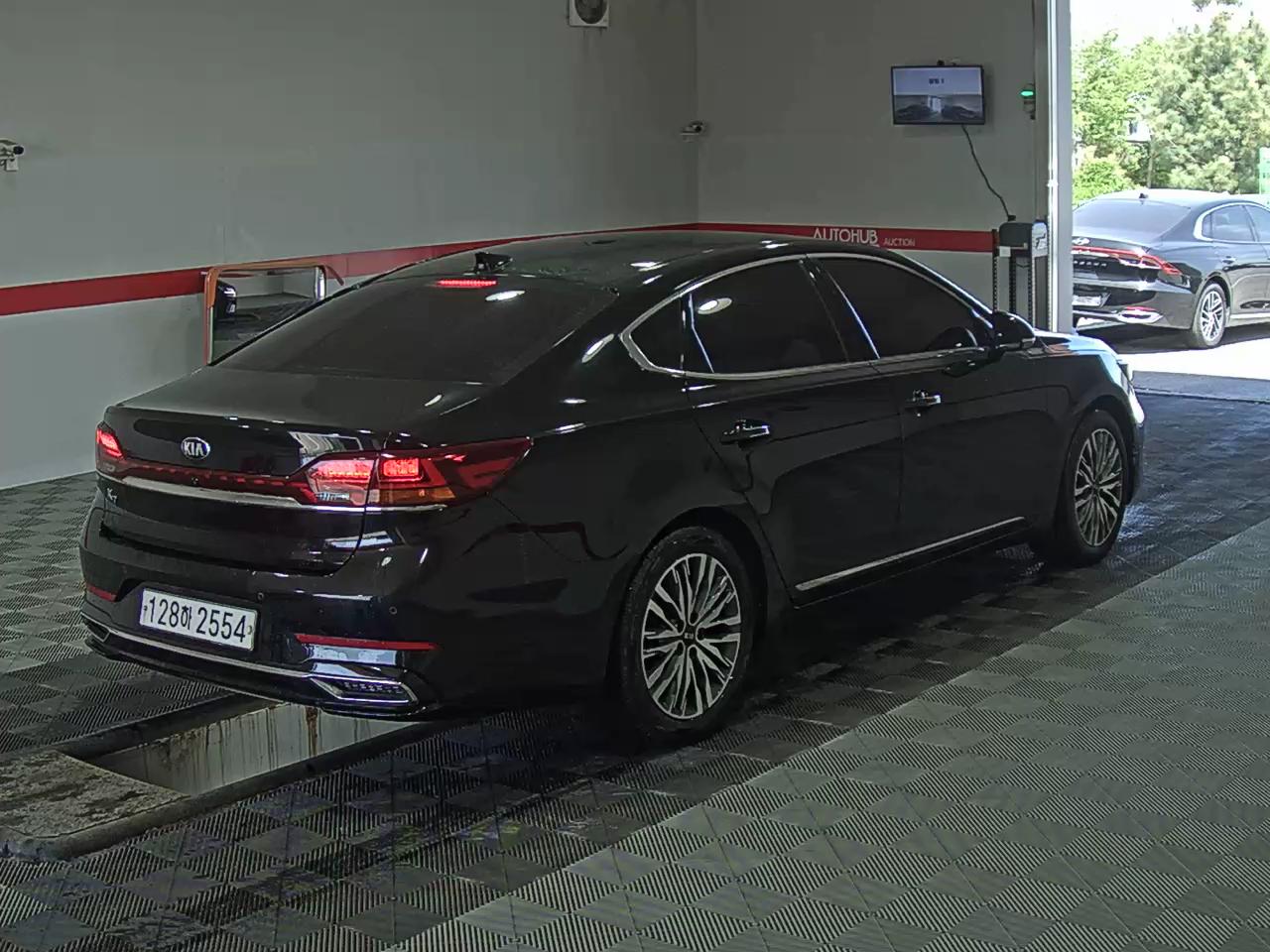 كيا K7 2020 - صورة 4
