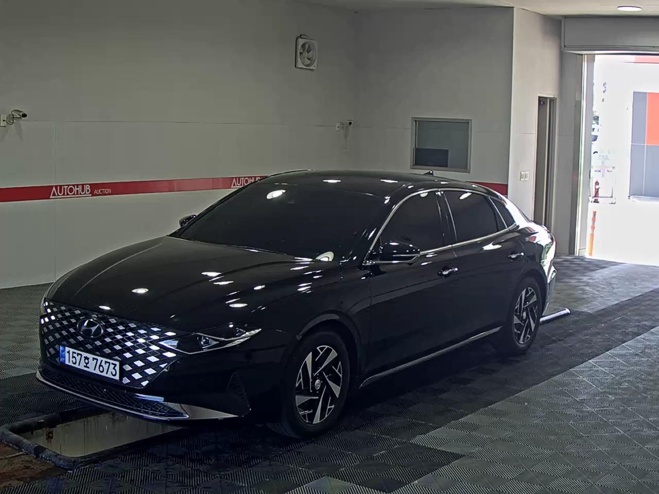 HYUNDAI GRANDEUR HEV
