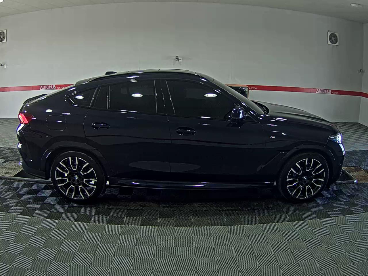 BMW X6 2025 - Image 3
