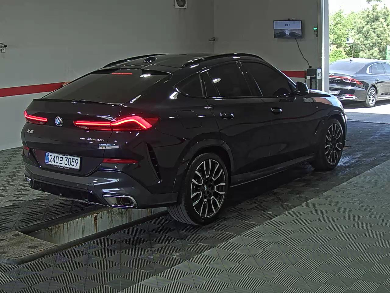 BMW X6 2025 - Image 4