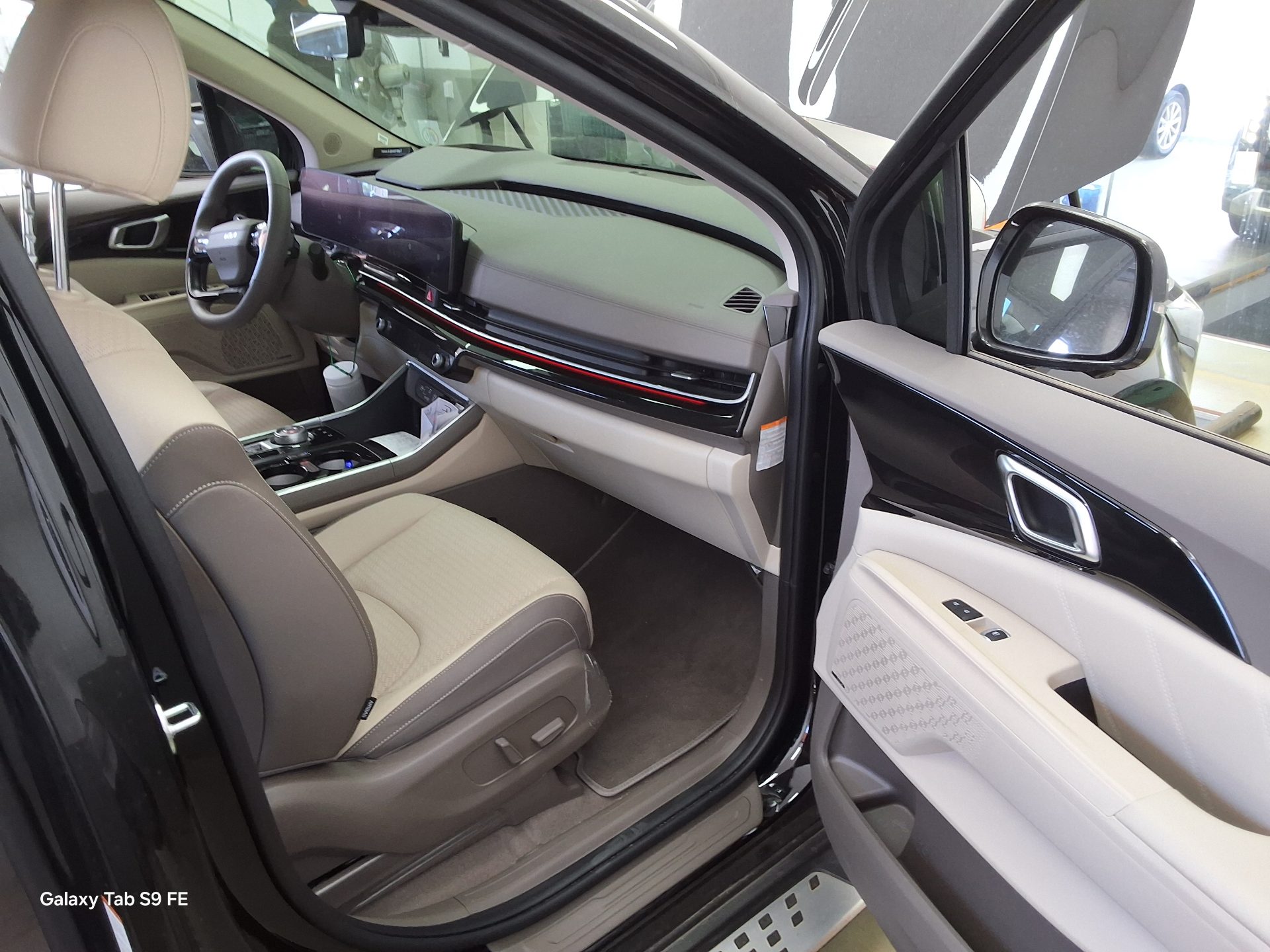 Kia Other 2025 - Image 13