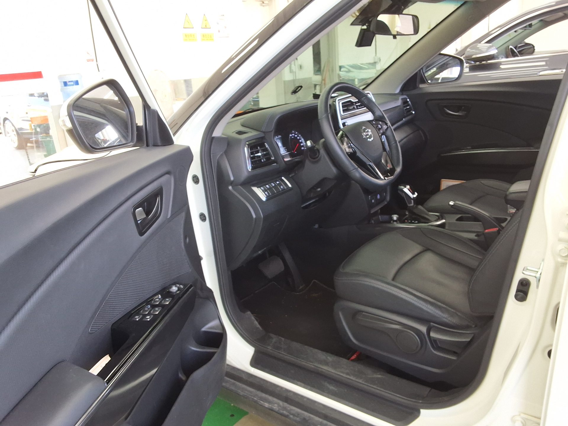 KG Mobility Tivoli 2021 - Image 9
