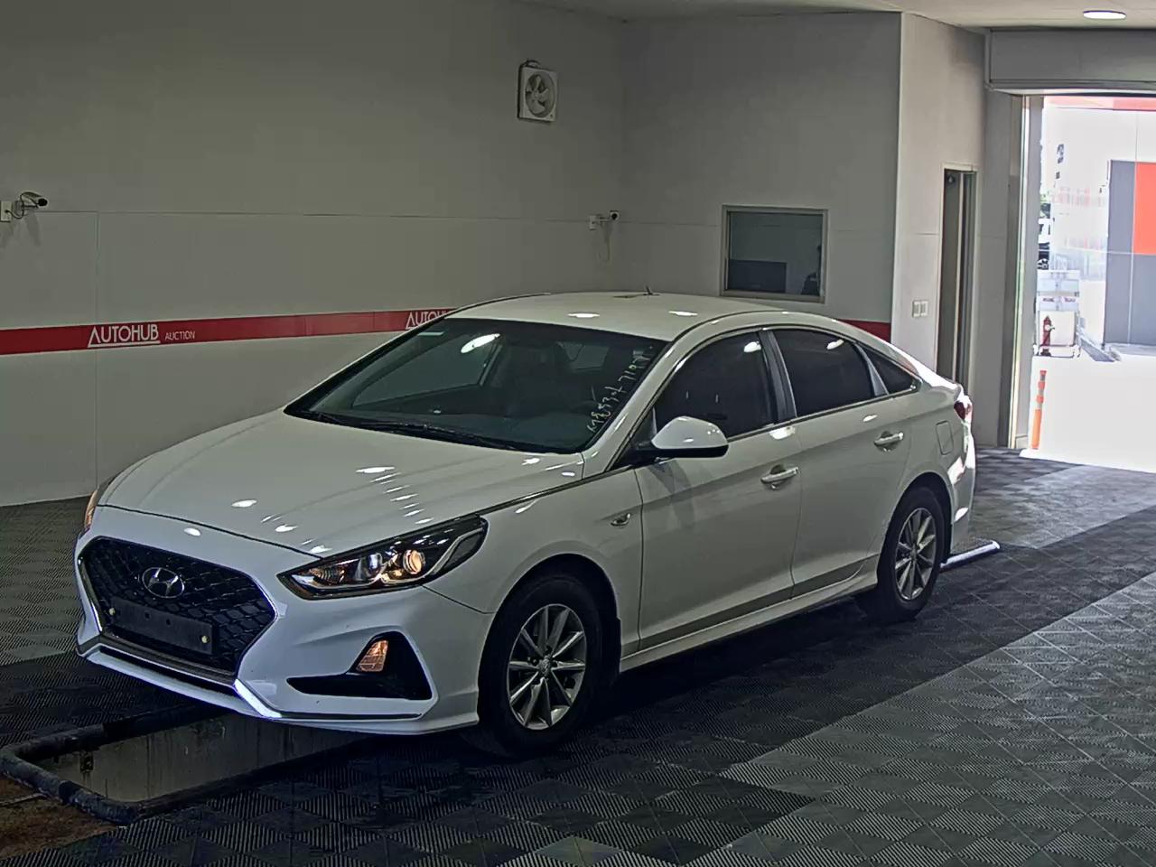 HYUNDAI LF SONATA RISE LPi TAXI CORPORATE