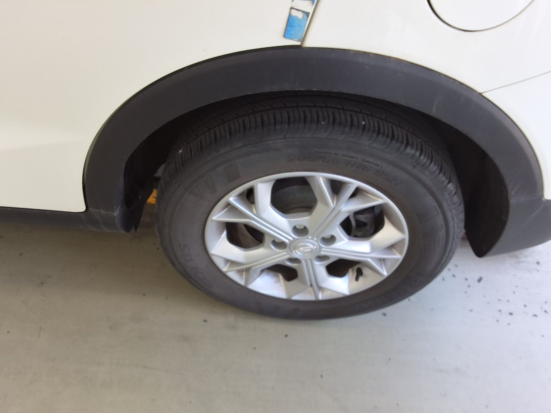 KG Mobility Tivoli 2021 - Image 18
