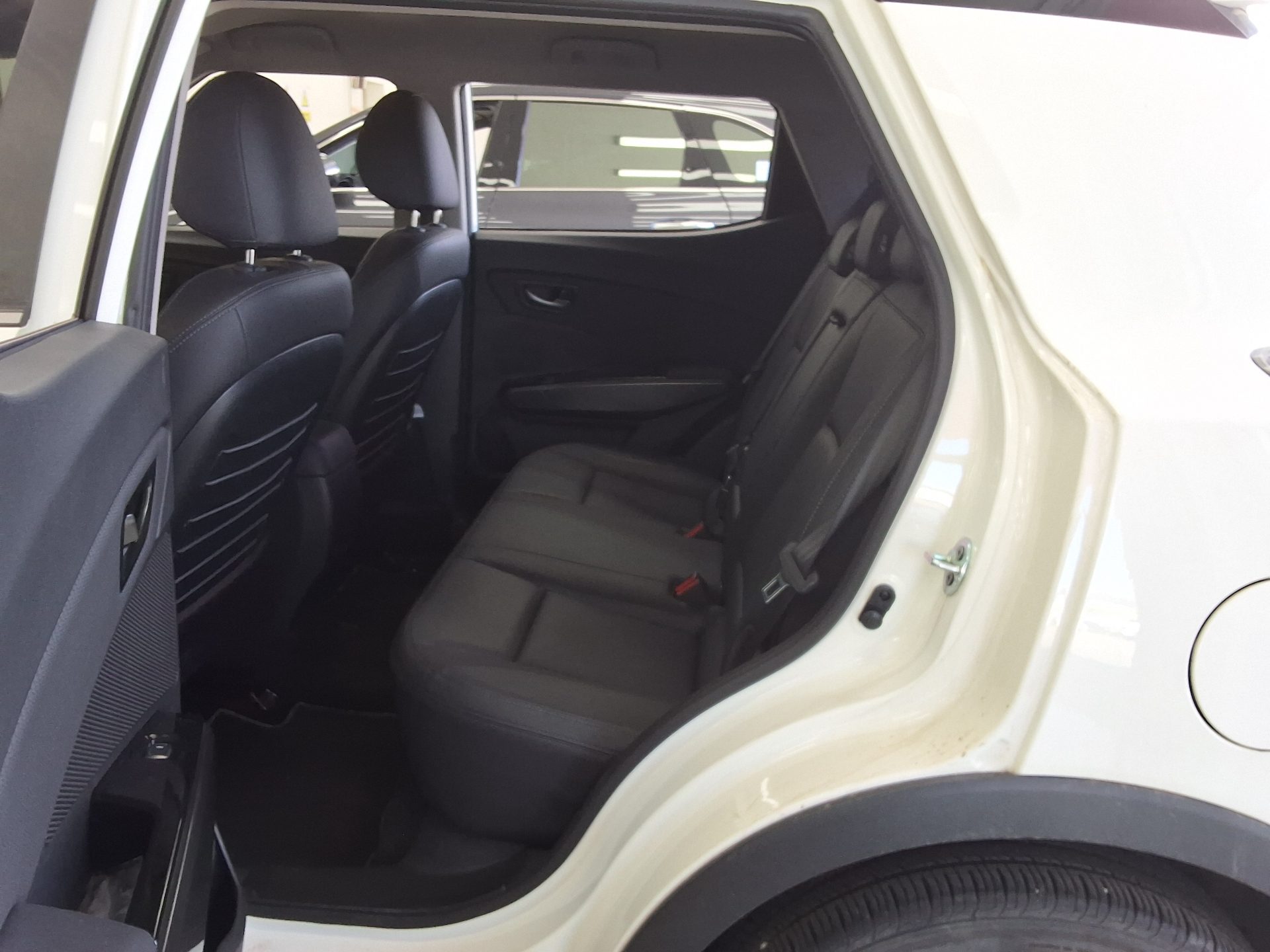 KG Mobility Tivoli 2021 - Image 11
