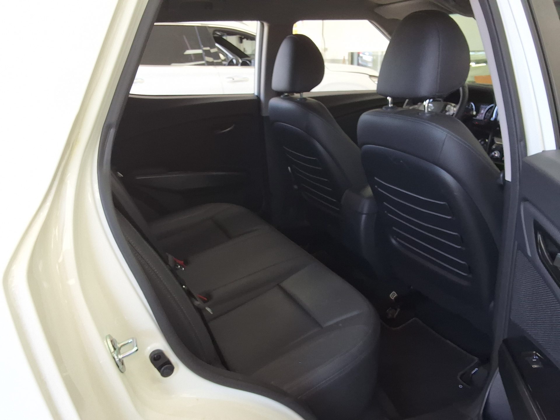 KG Mobility Tivoli 2021 - Image 12