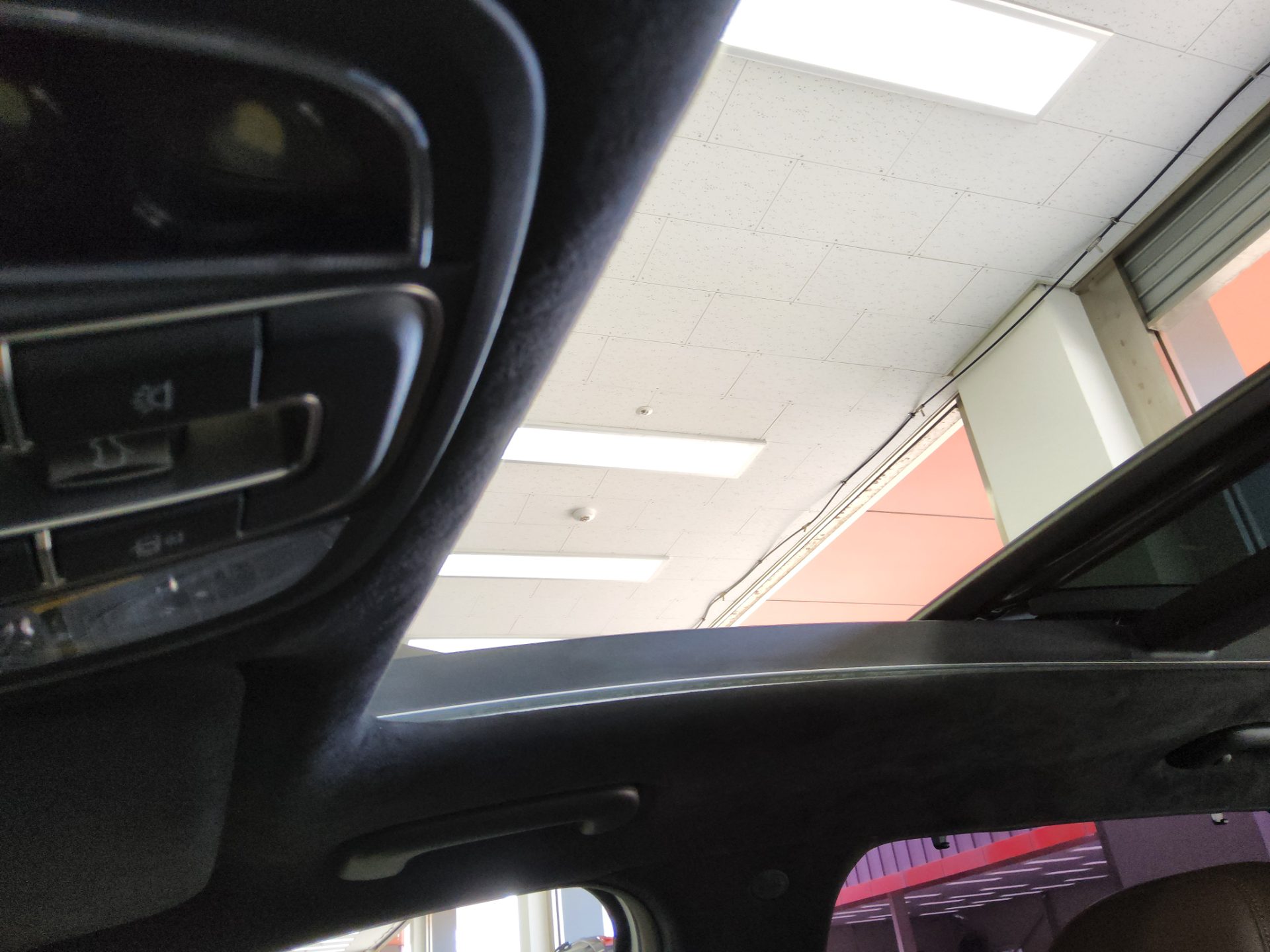 Hyundai Santa Fe 2020 - Image 16