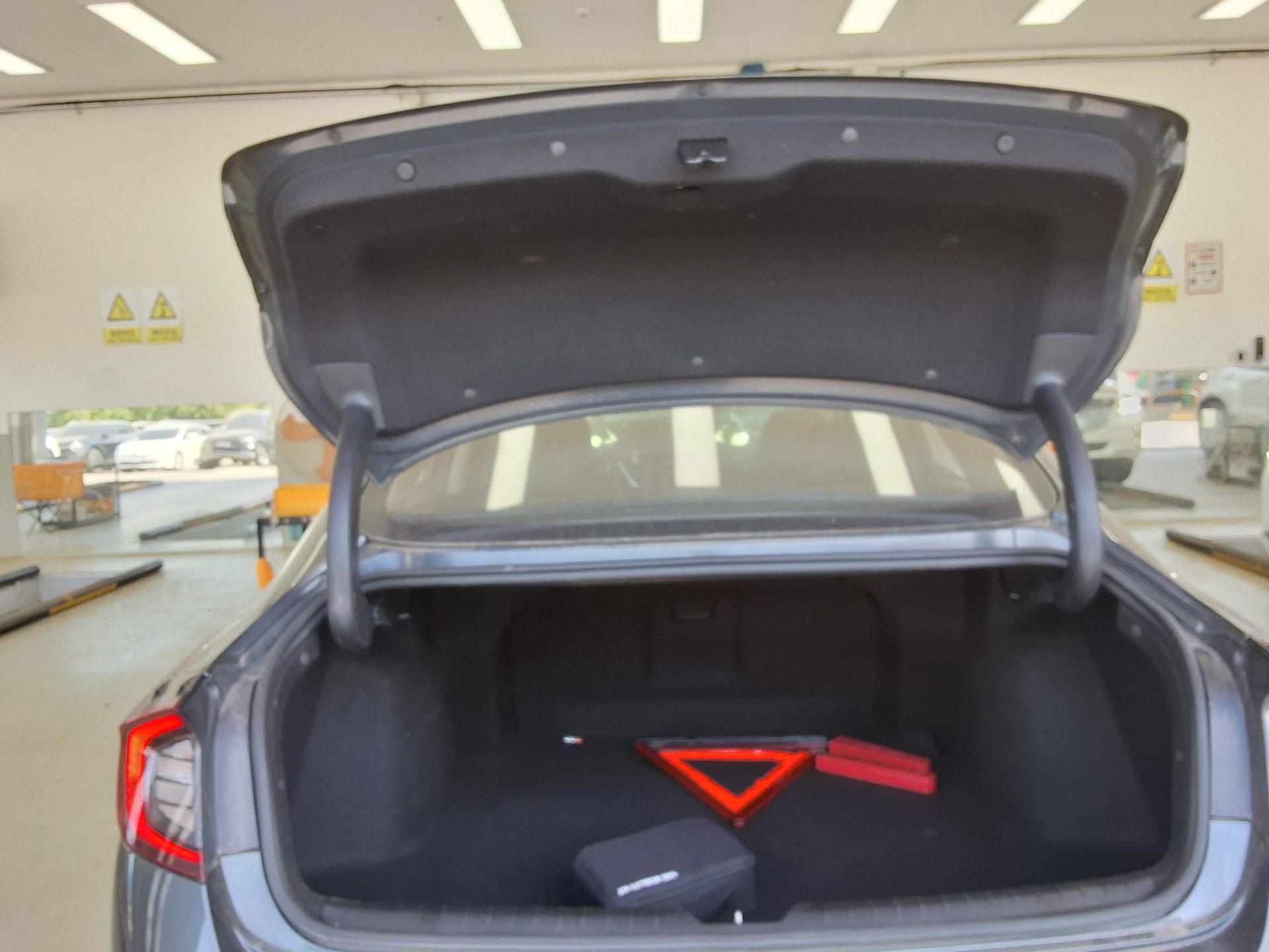 Hyundai Sonata 2020 - Image 14