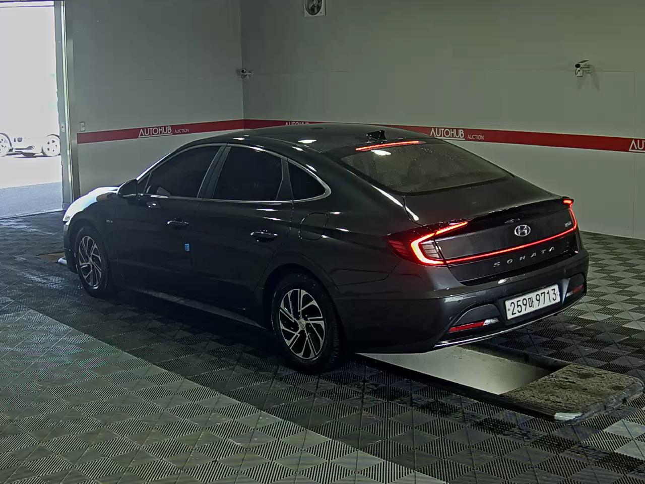 Hyundai Sonata 2020 - Image 5