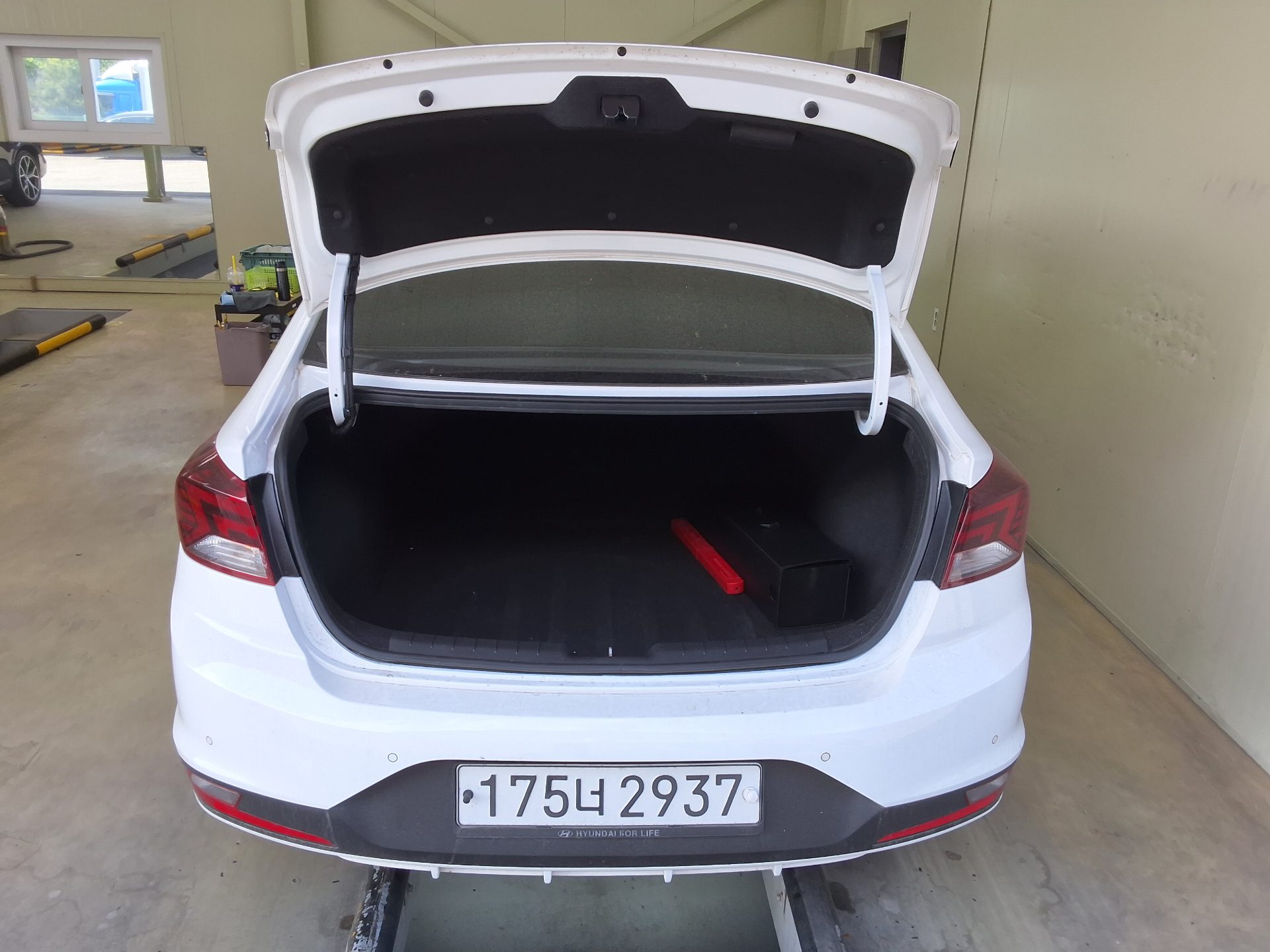 هيونداي إلانترا 2020 - صورة 14