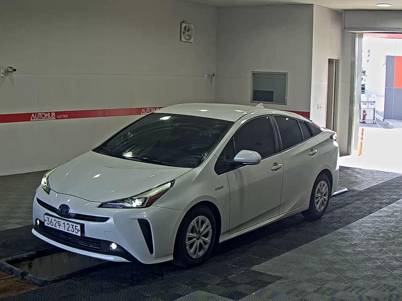 TOYOTA 프리우스