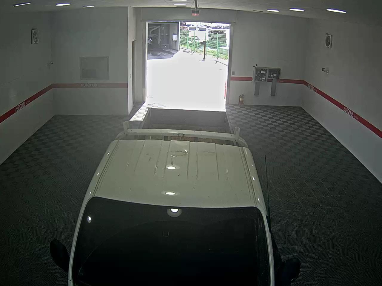 كرايسلر شحن 2022 - صورة 6