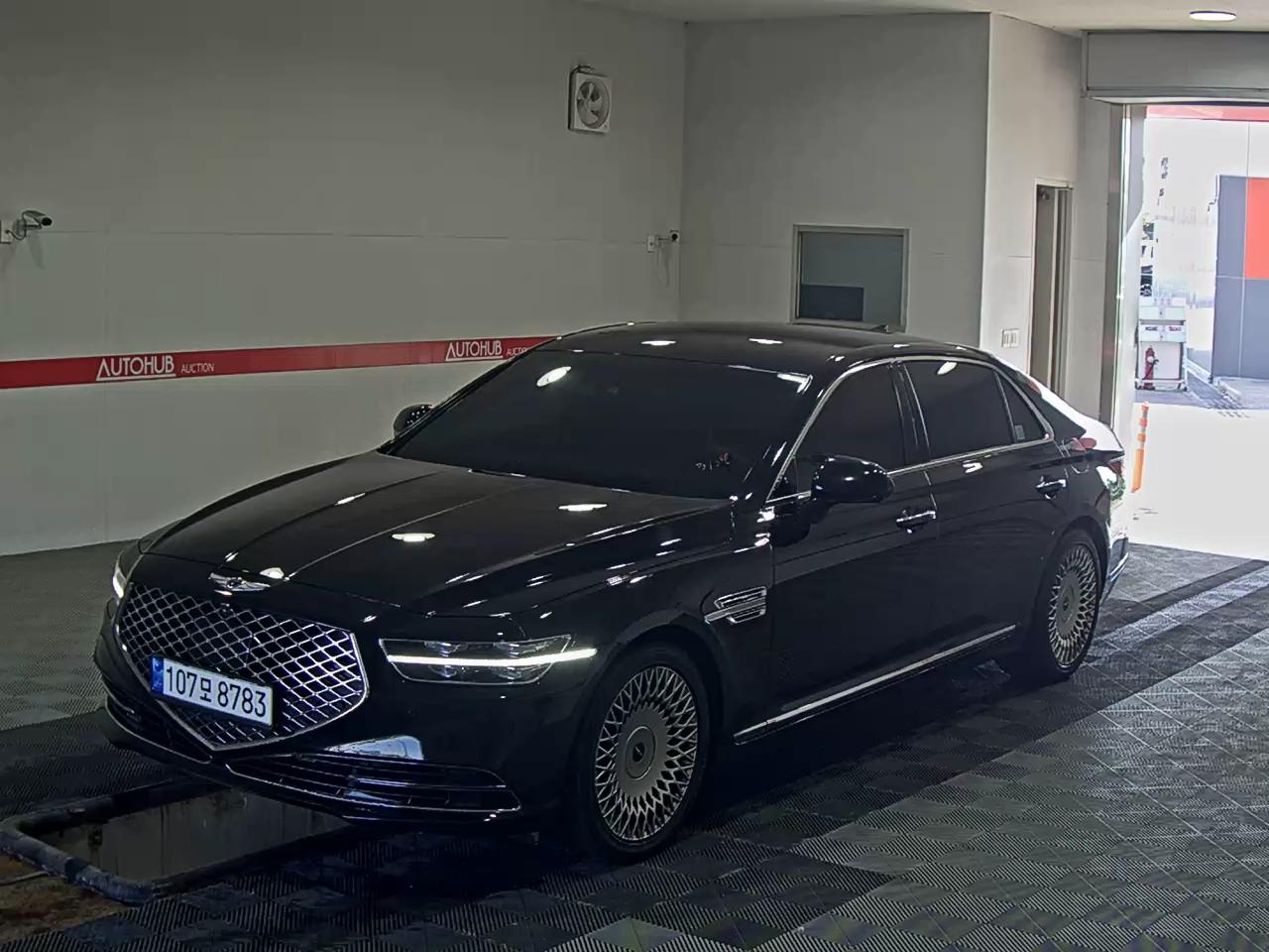 جينيسيس G90