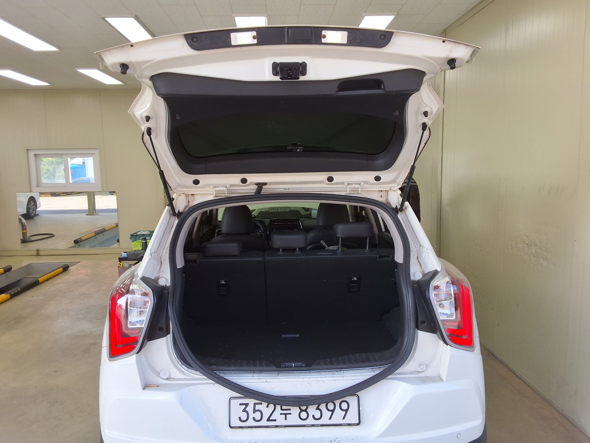 쌍용자동차 티볼리 2021 - 이미지 14