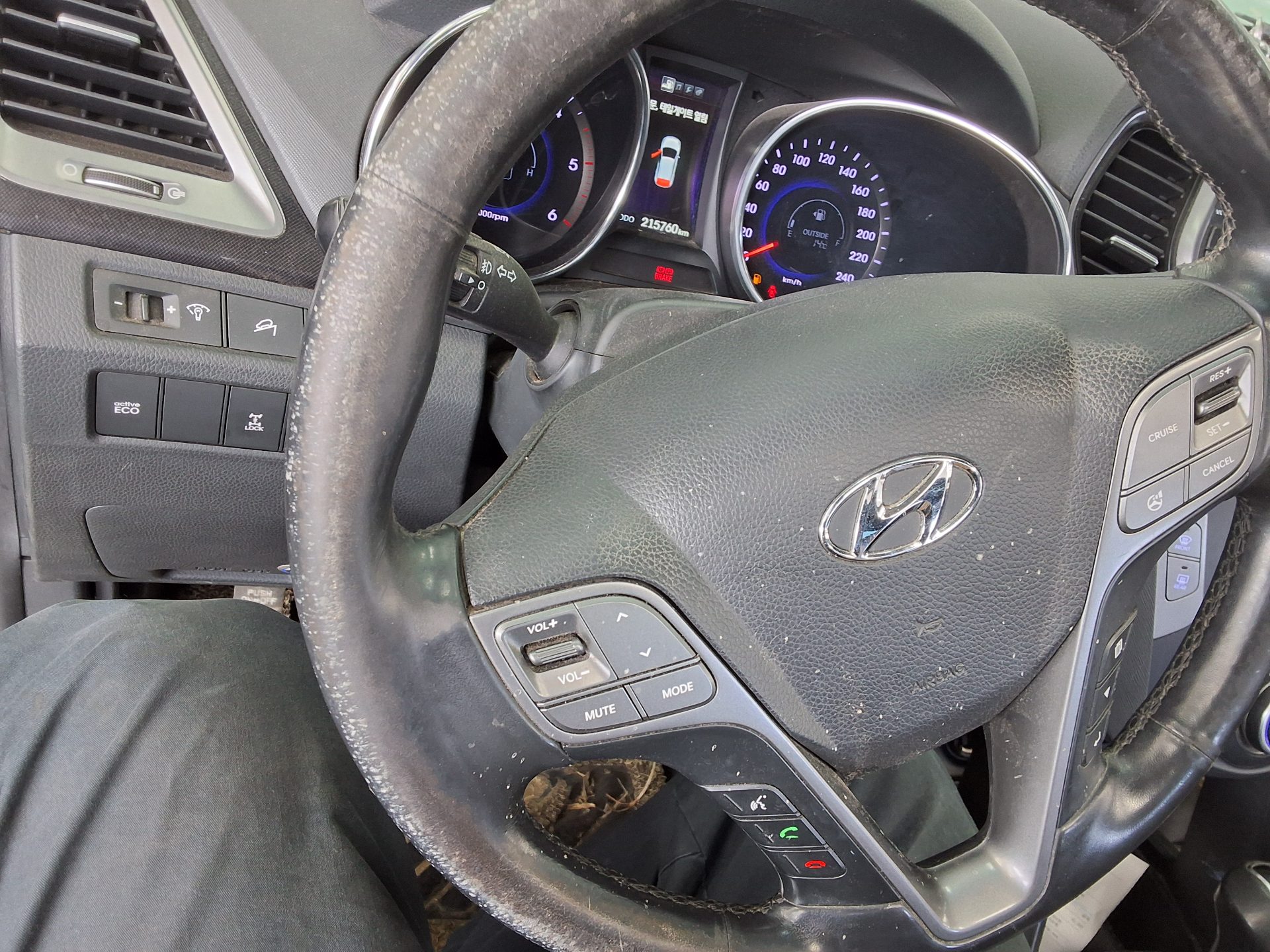 Hyundai Santa Fe 2015 - Image 21