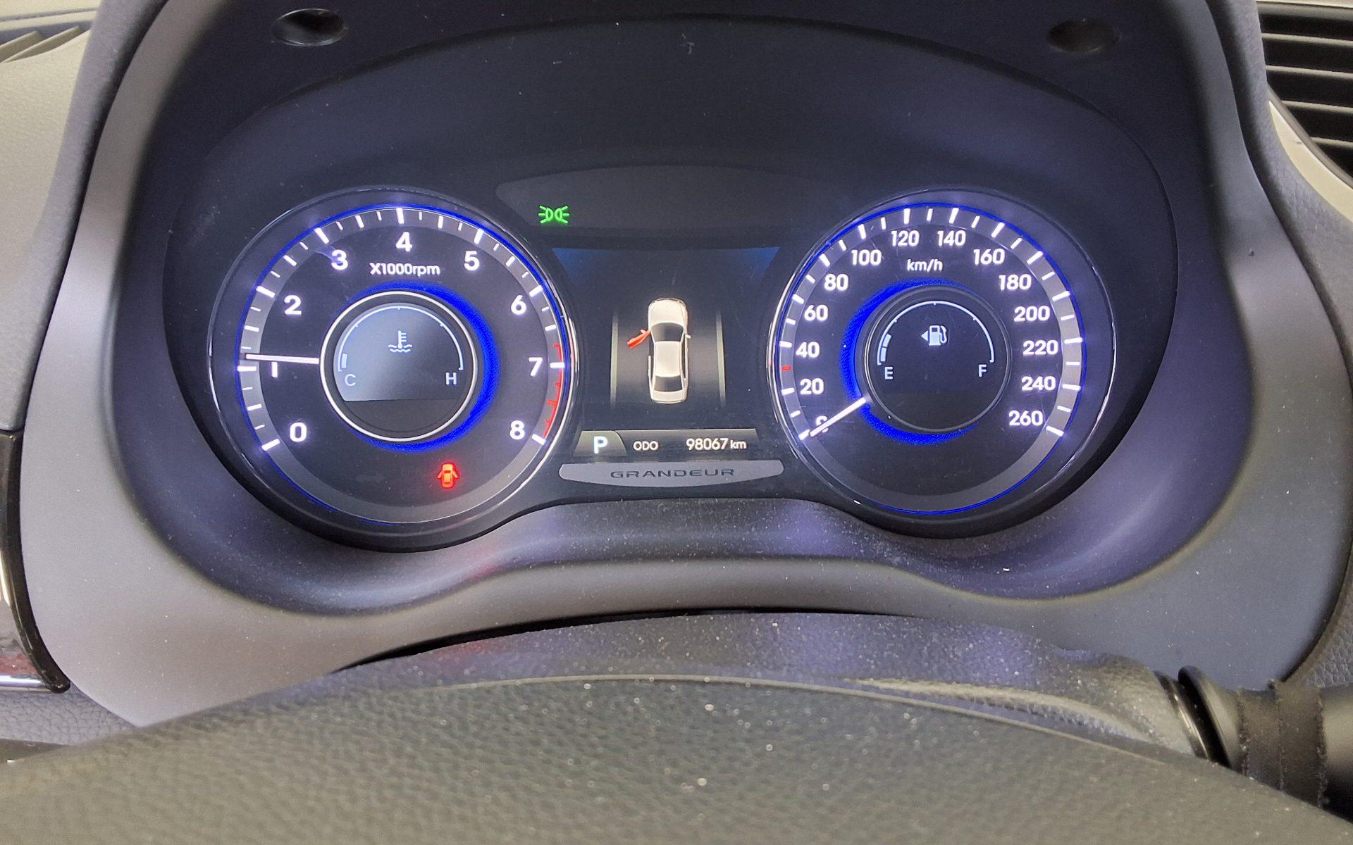 Hyundai Grandeur 2014 - Image 8