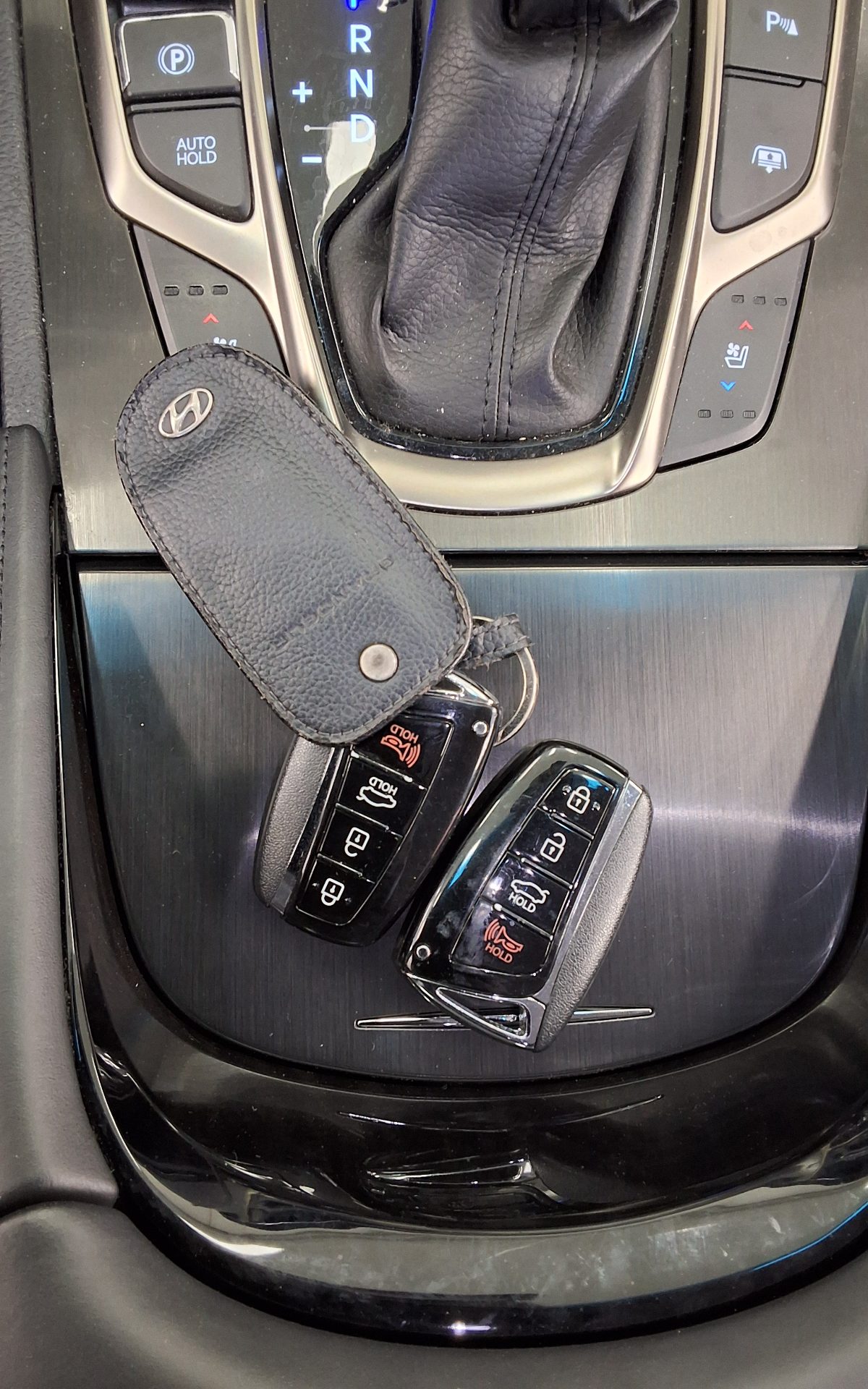 Hyundai Grandeur 2014 - Image 18