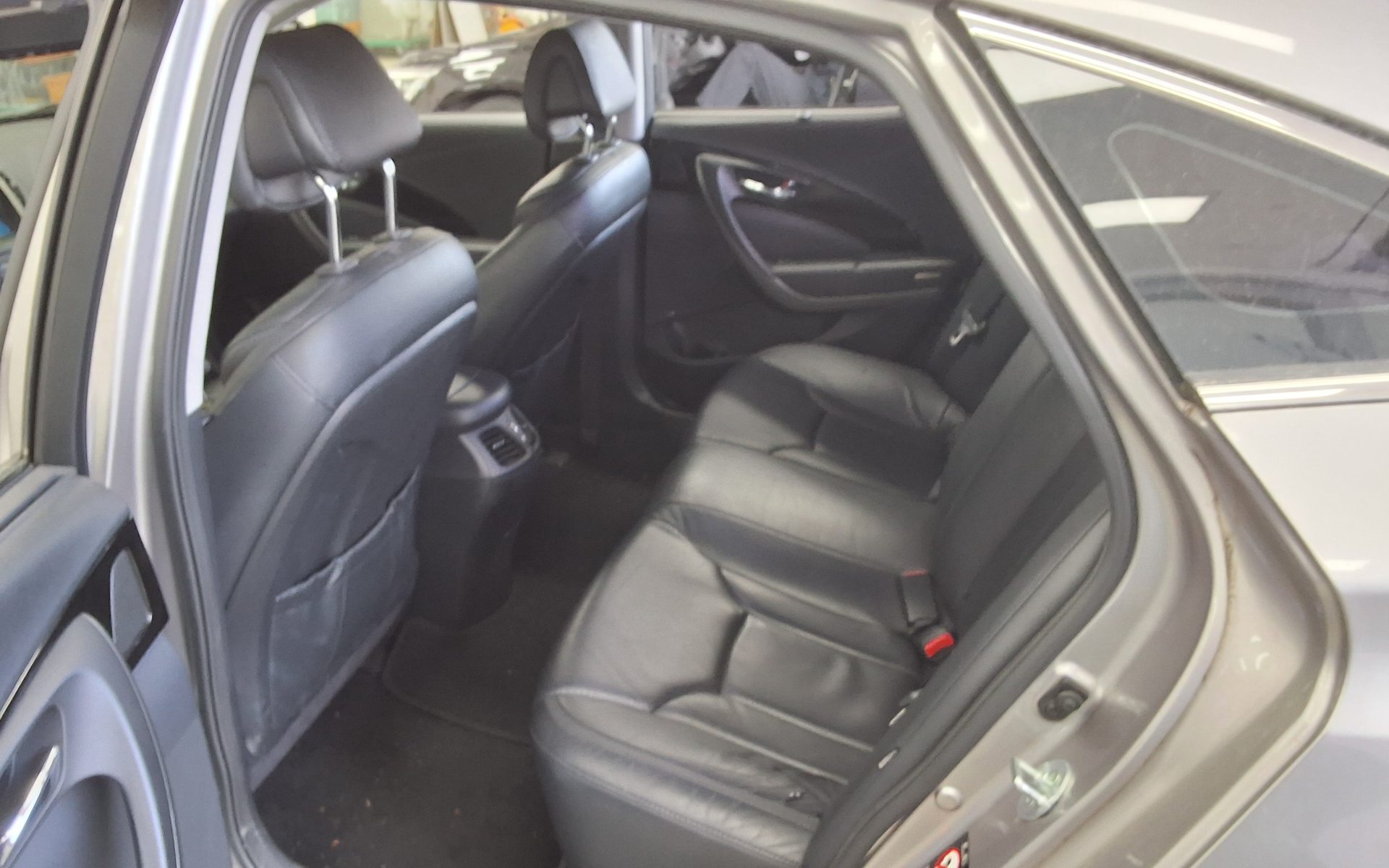 Hyundai Grandeur 2014 - Image 11