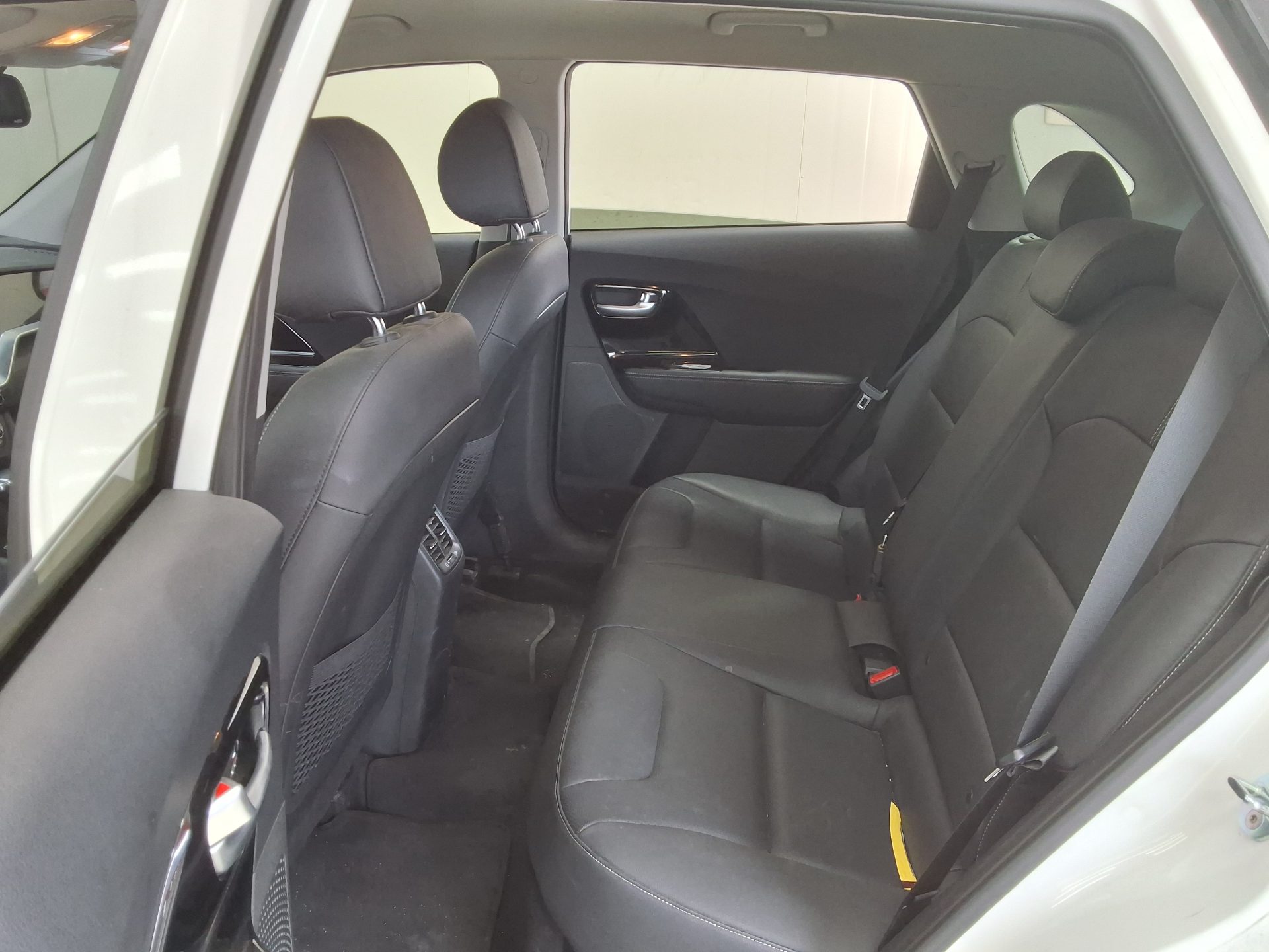 Kia Niro - 11