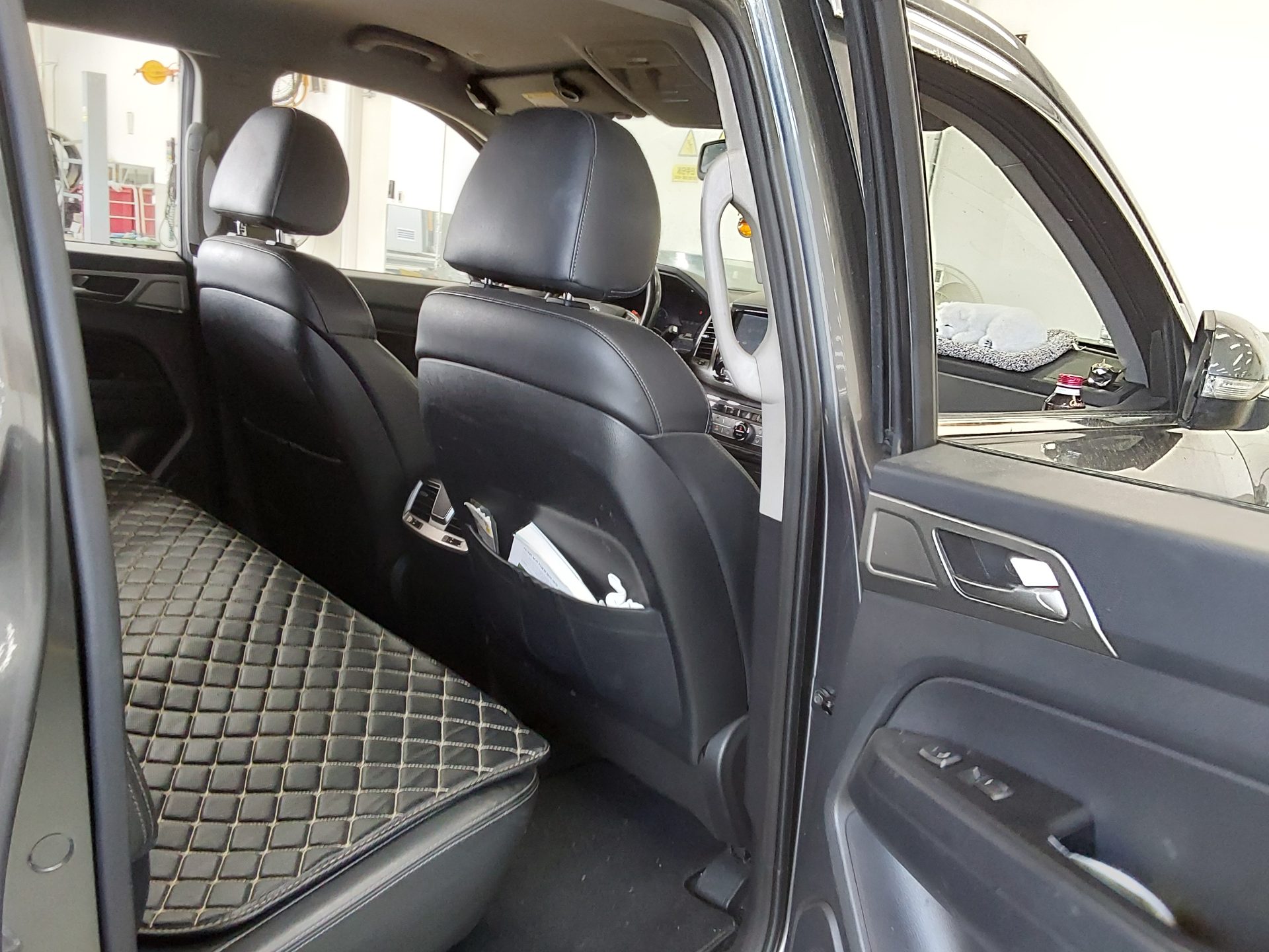 쌍용자동차 렉스턴 스포츠 2018 - 이미지 13