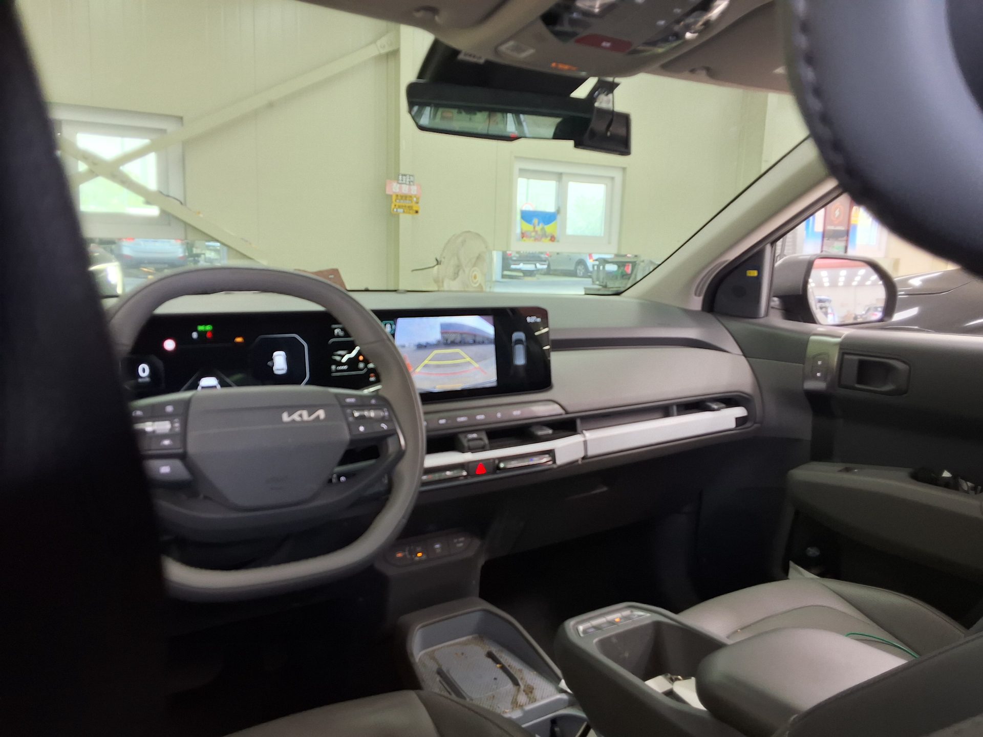 Kia EV3 - 10