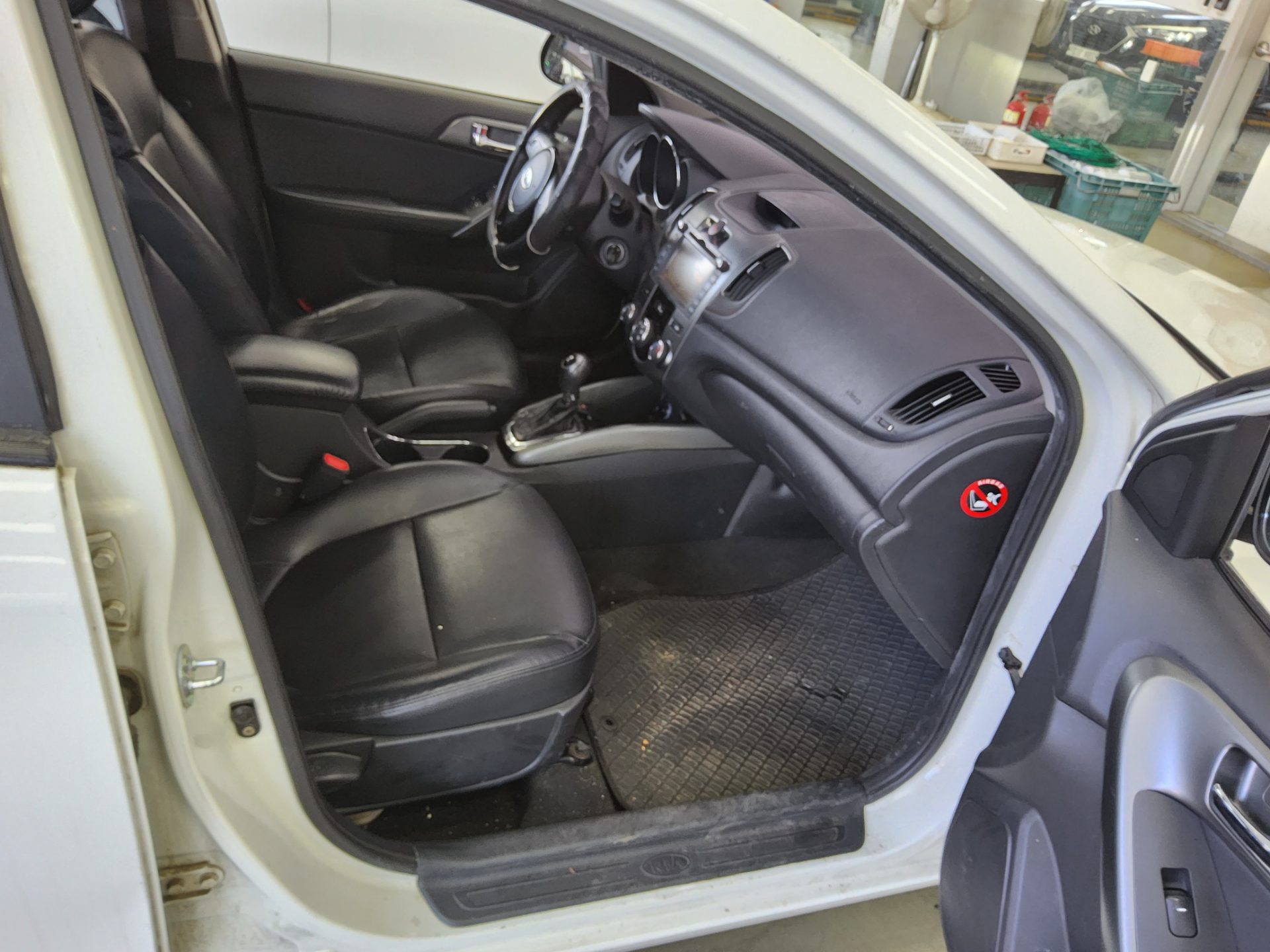 Kia Forte 2013 - Image 13