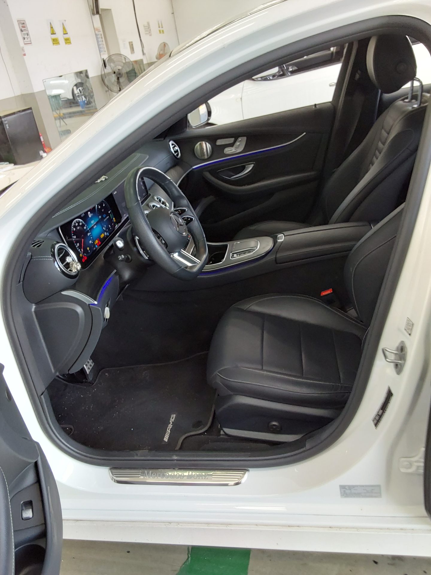 2022 - mercedes-benz e220d