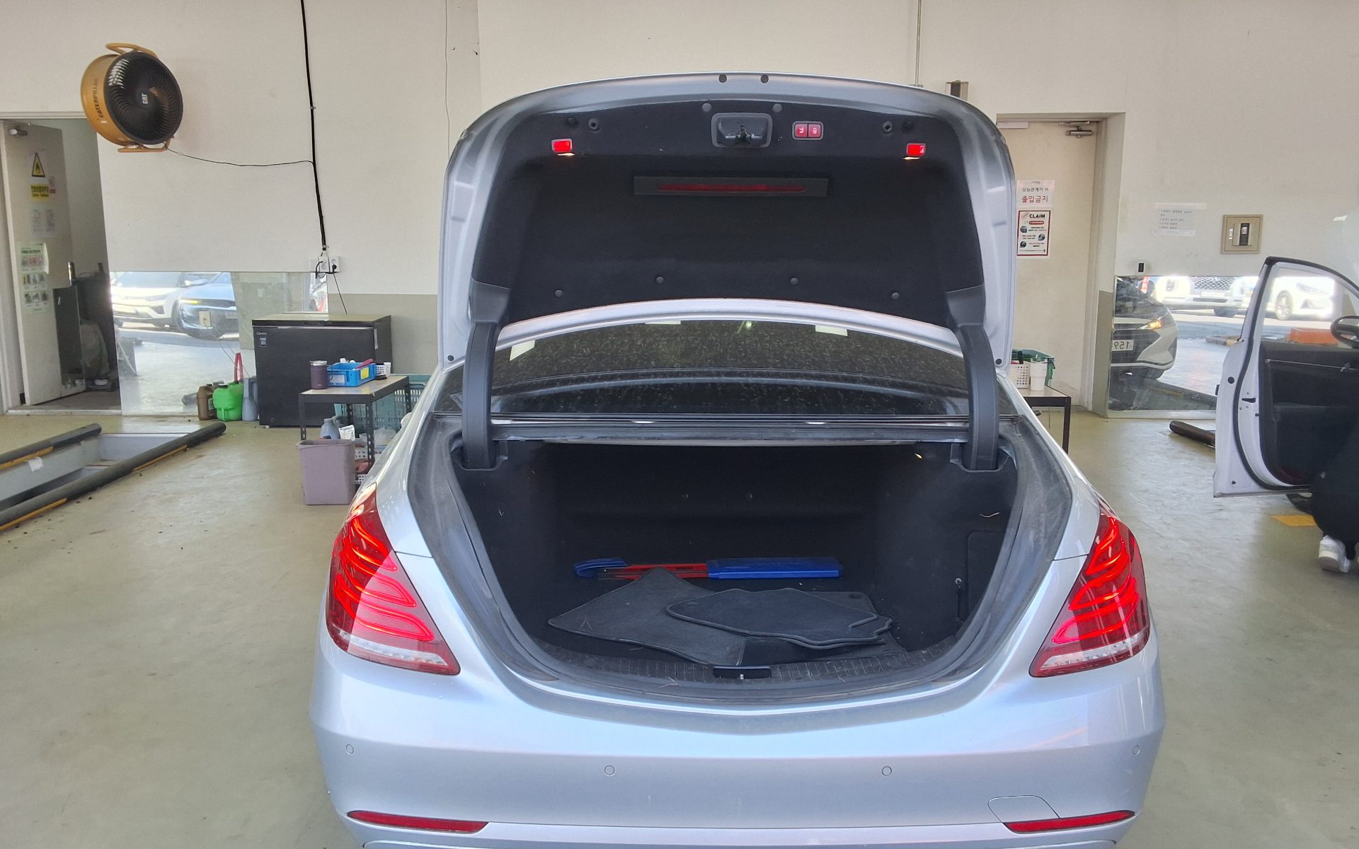 메르세데스-벤츠 S-클래스 2015 - 이미지 13