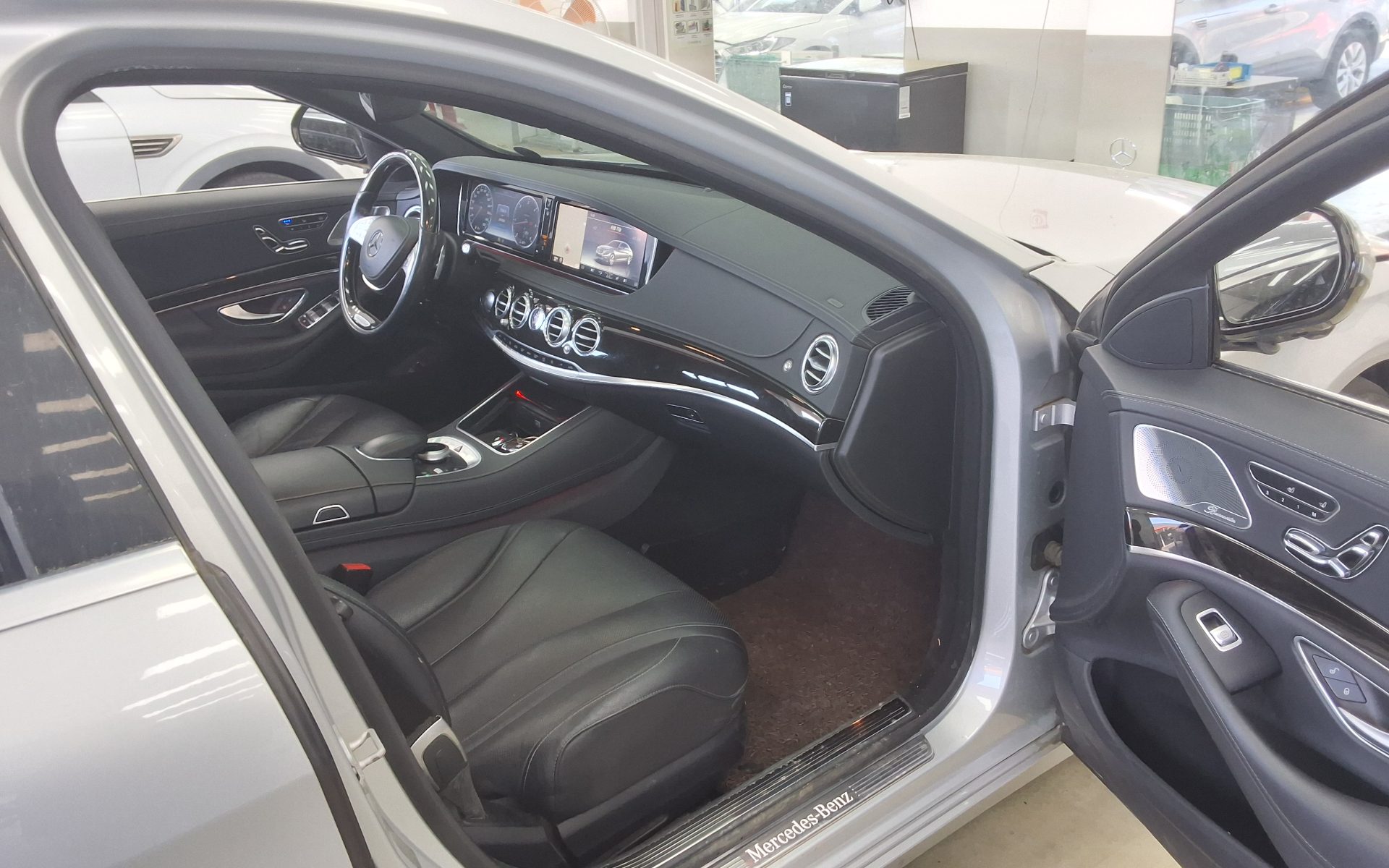 메르세데스-벤츠 S-클래스 2015 - 이미지 12