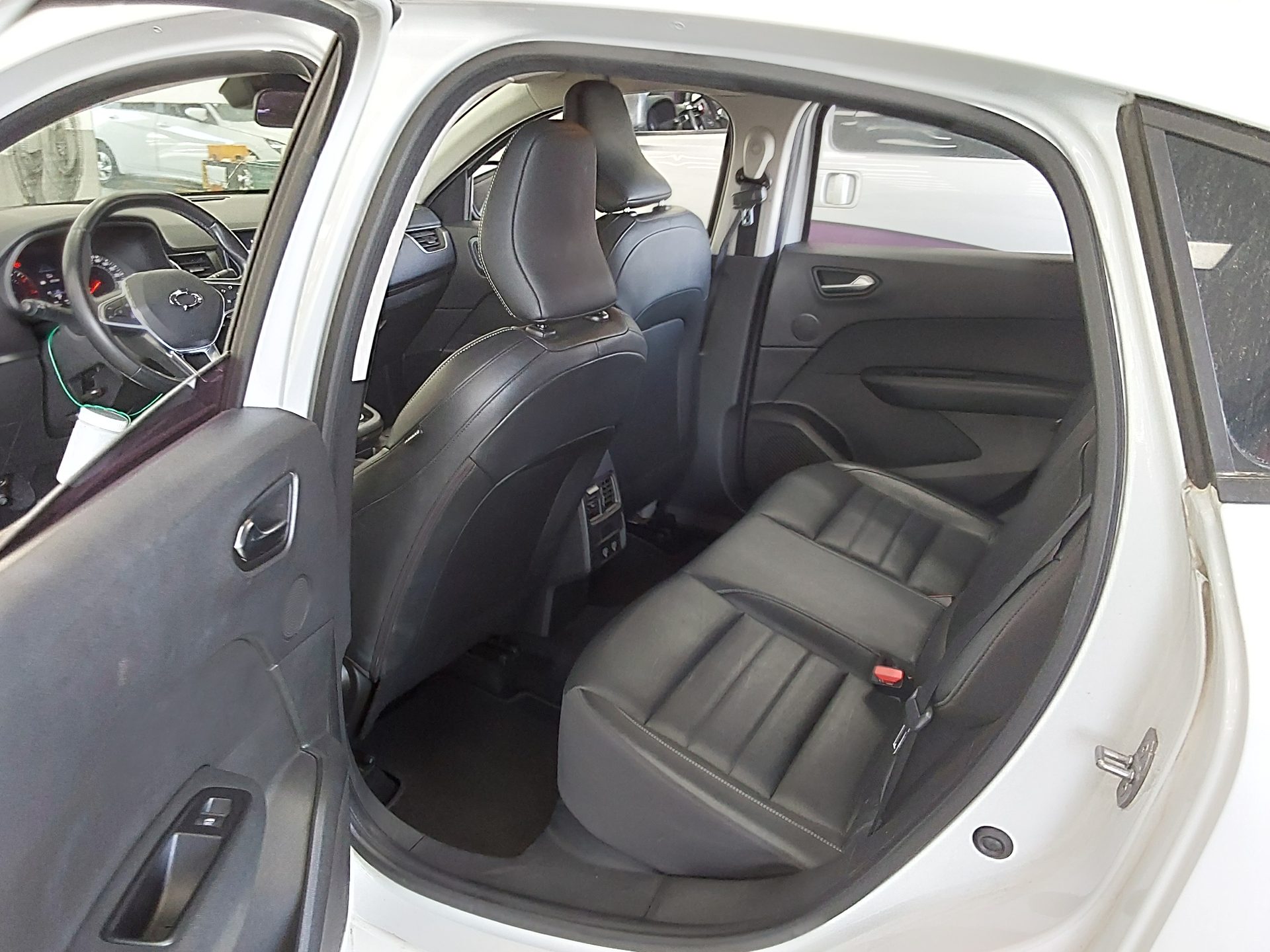 Renault Samsung XM3 2020 - Image 12