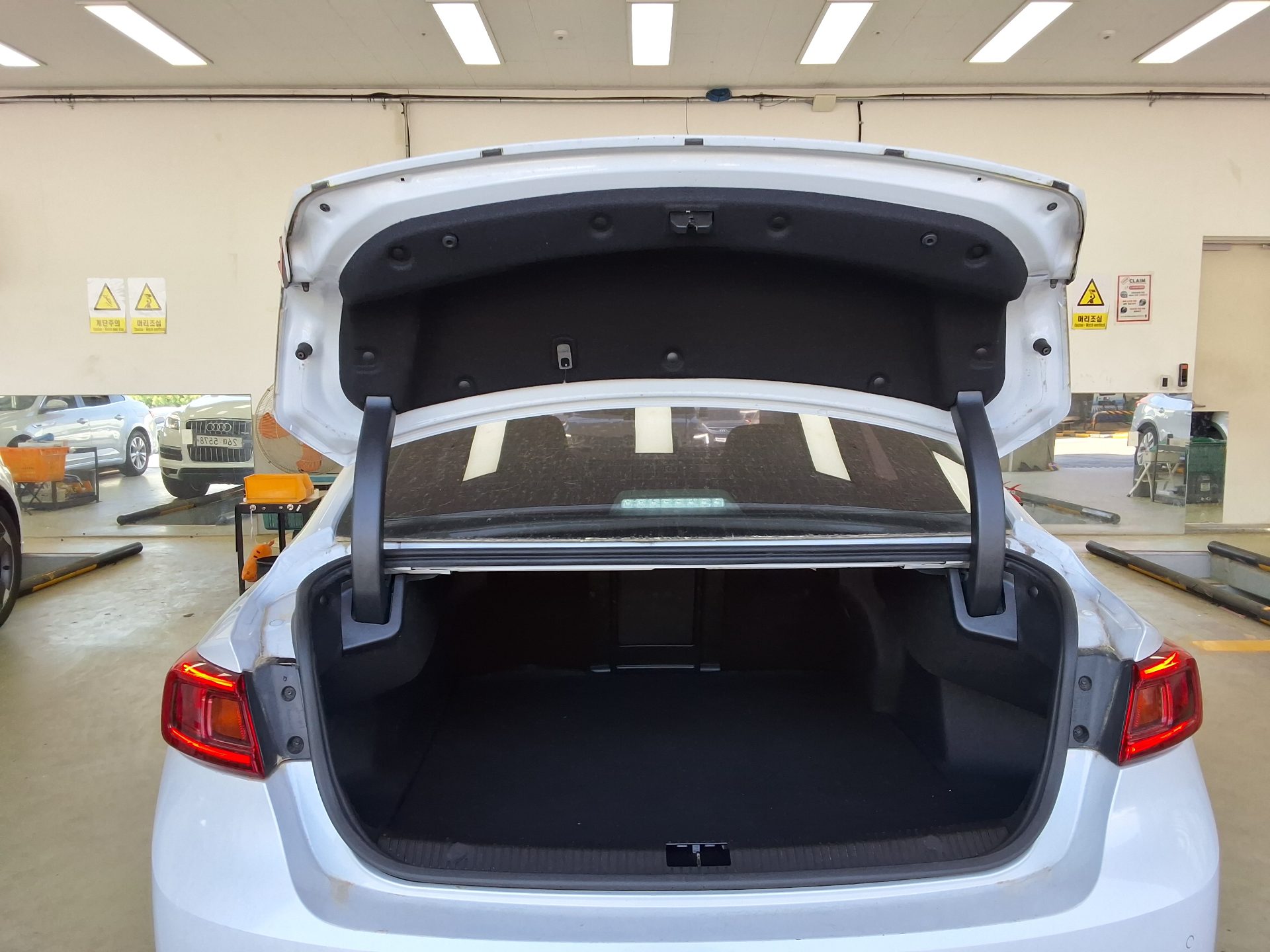 Renault Samsung SM6 2020 - Image 15