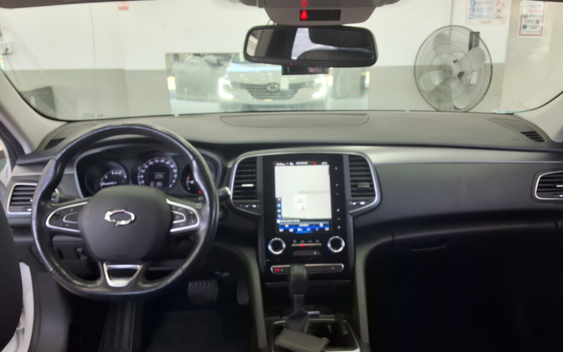 Renault Samsung SM6 2020 - Image 10