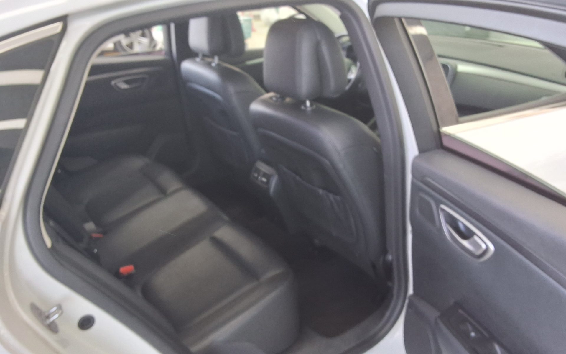 Renault Samsung SM6 2020 - Image 12