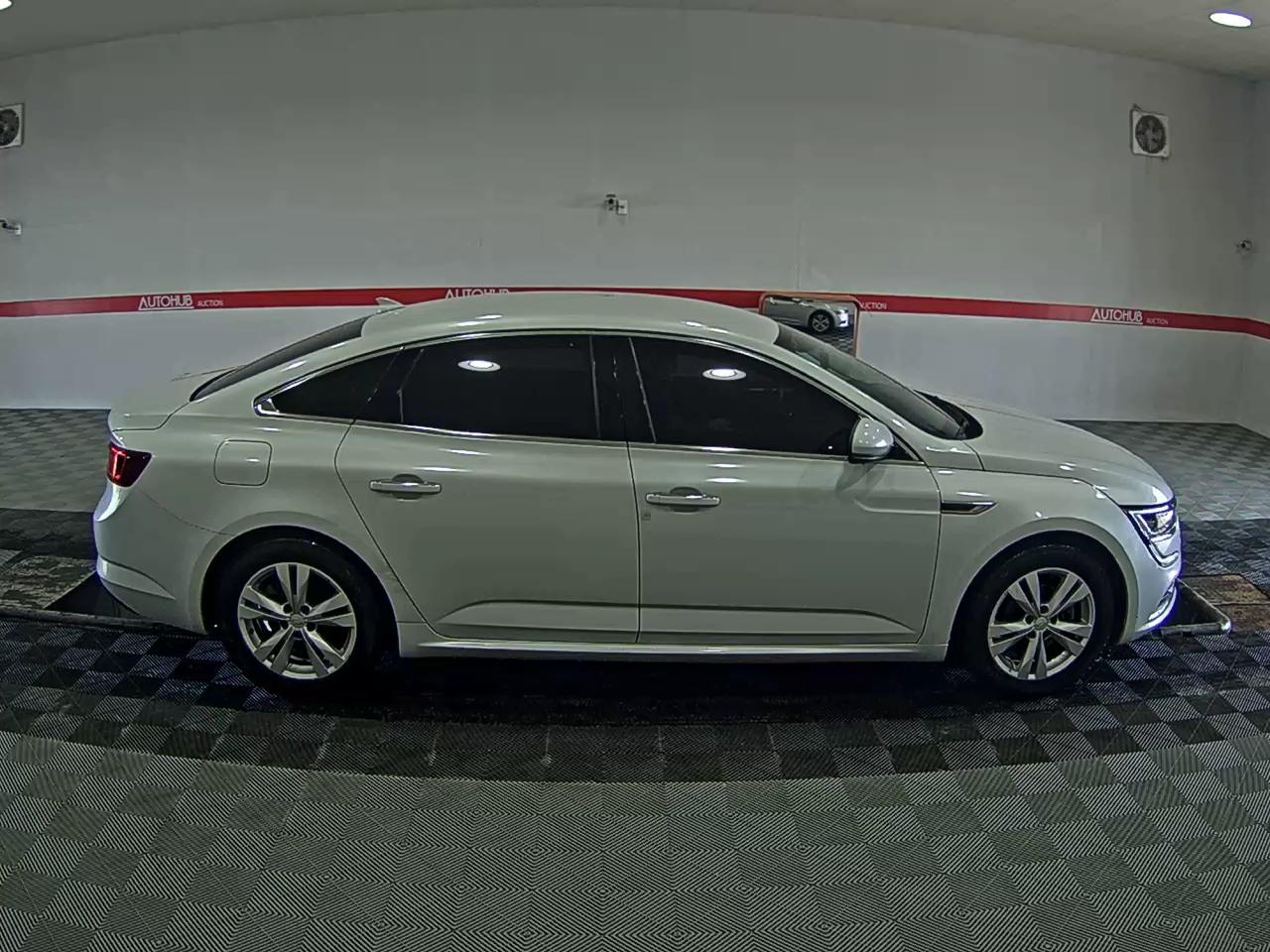 Renault Samsung SM6 2020 - Image 3
