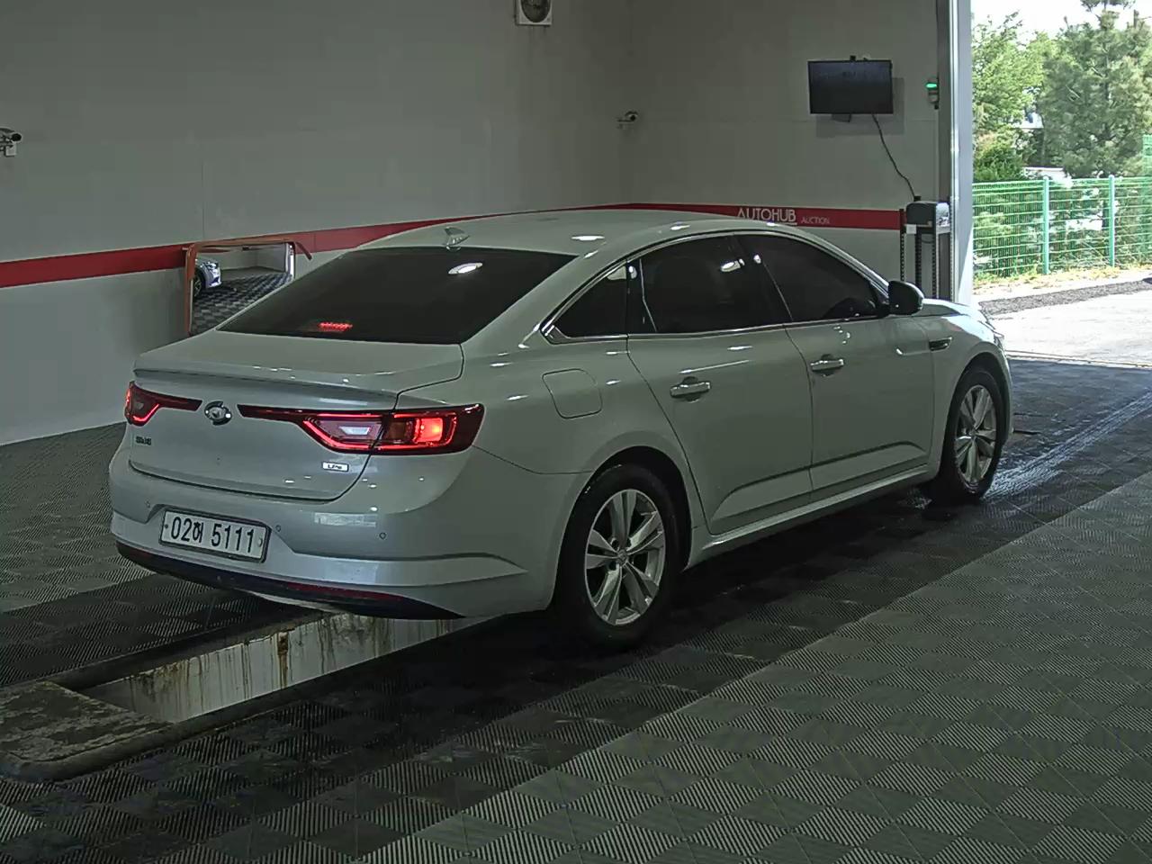 Renault Samsung SM6 2020 - Image 4
