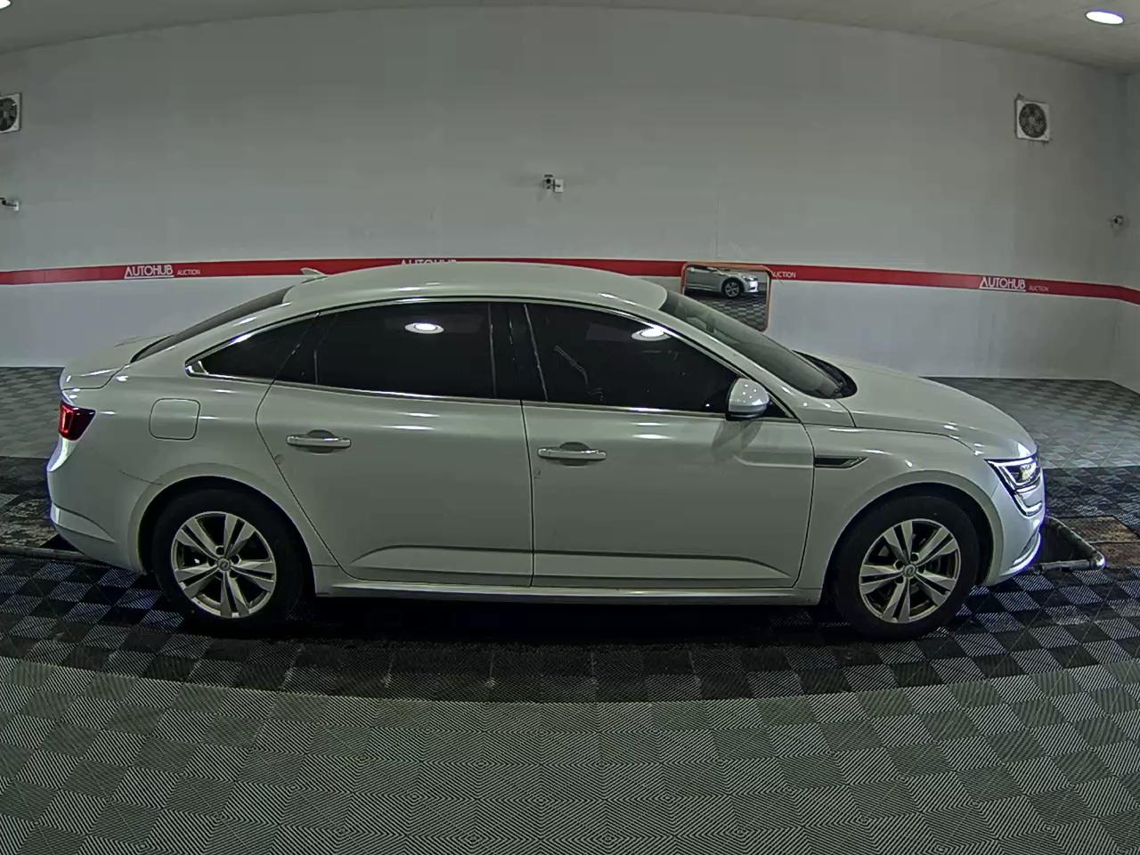 Renault Samsung SM6 2020 - Image 3