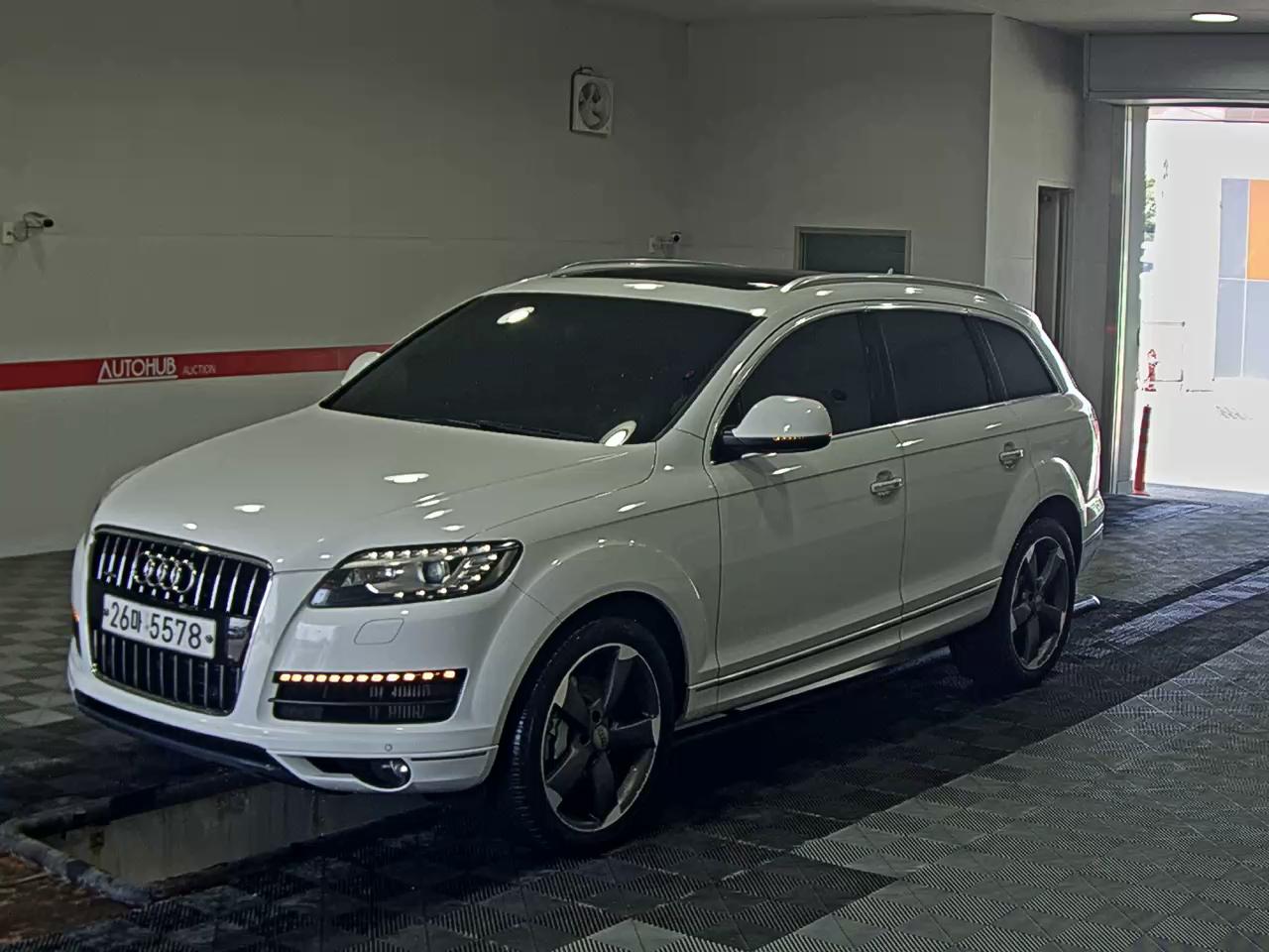아우디 Q7