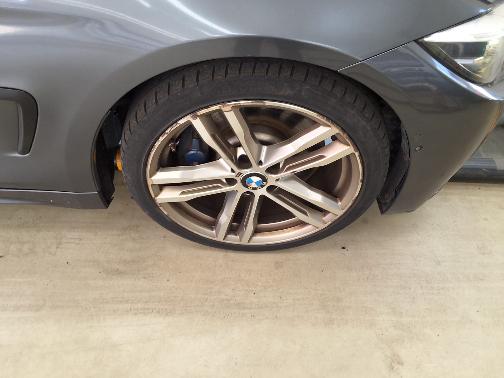 BMW 4 Series - 20
