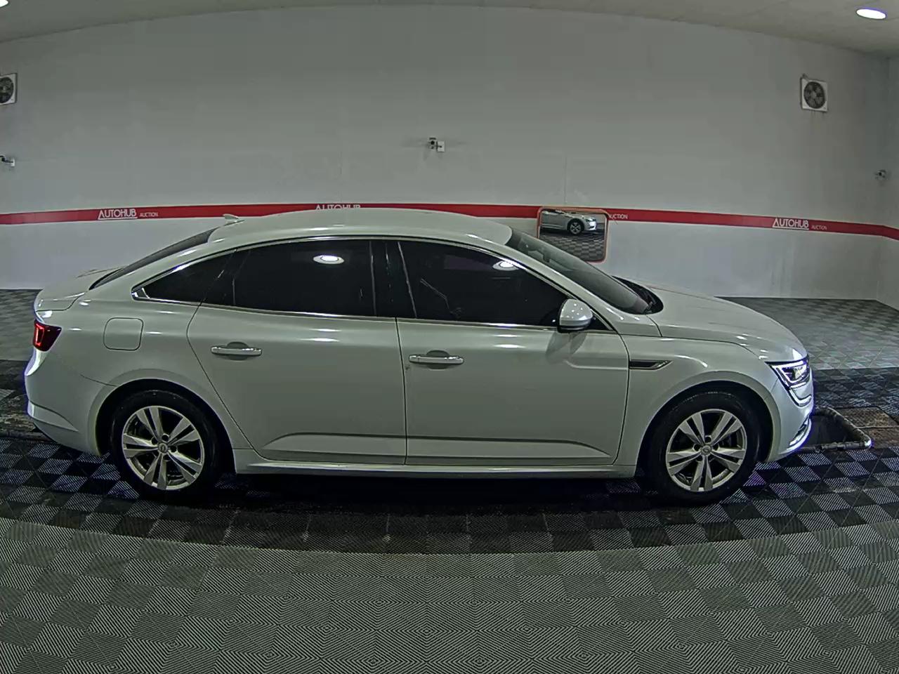 Renault Samsung SM6 2020 - Image 3